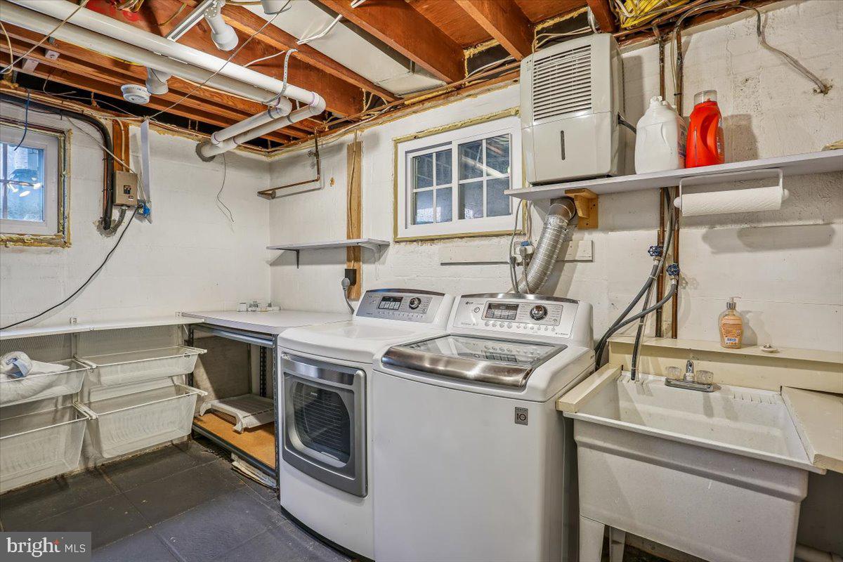 GARRETT PARK - Residential