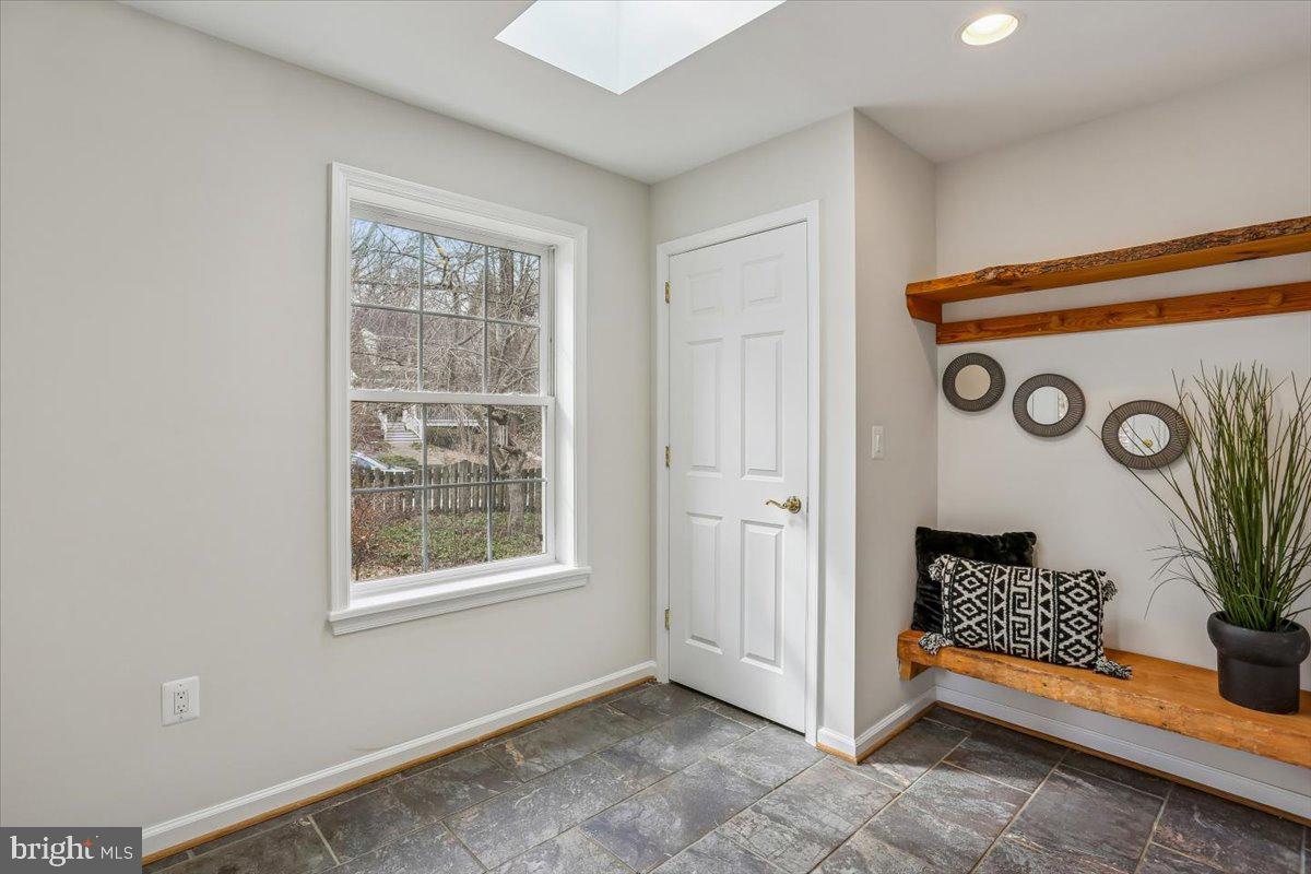 GARRETT PARK - Residential