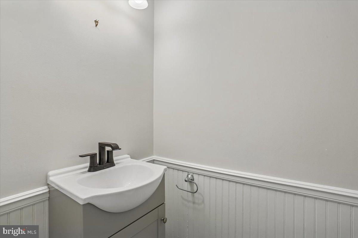 GARRETT PARK - Residential