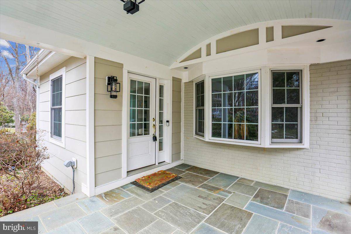 GARRETT PARK - Residential