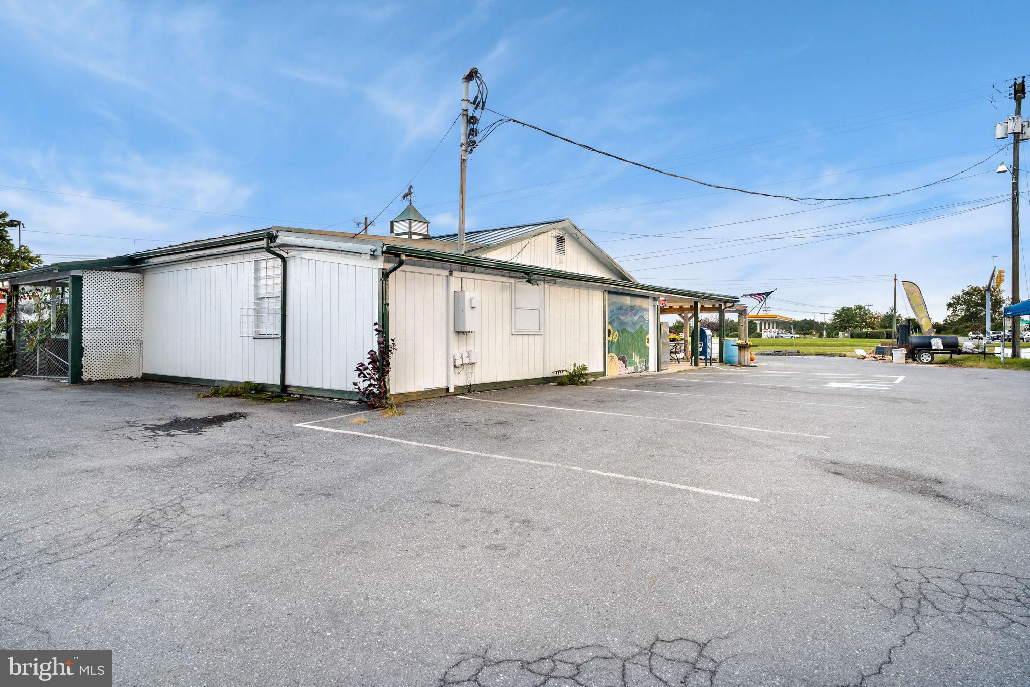 8204 JOHN MOSBY HIGHWAY
