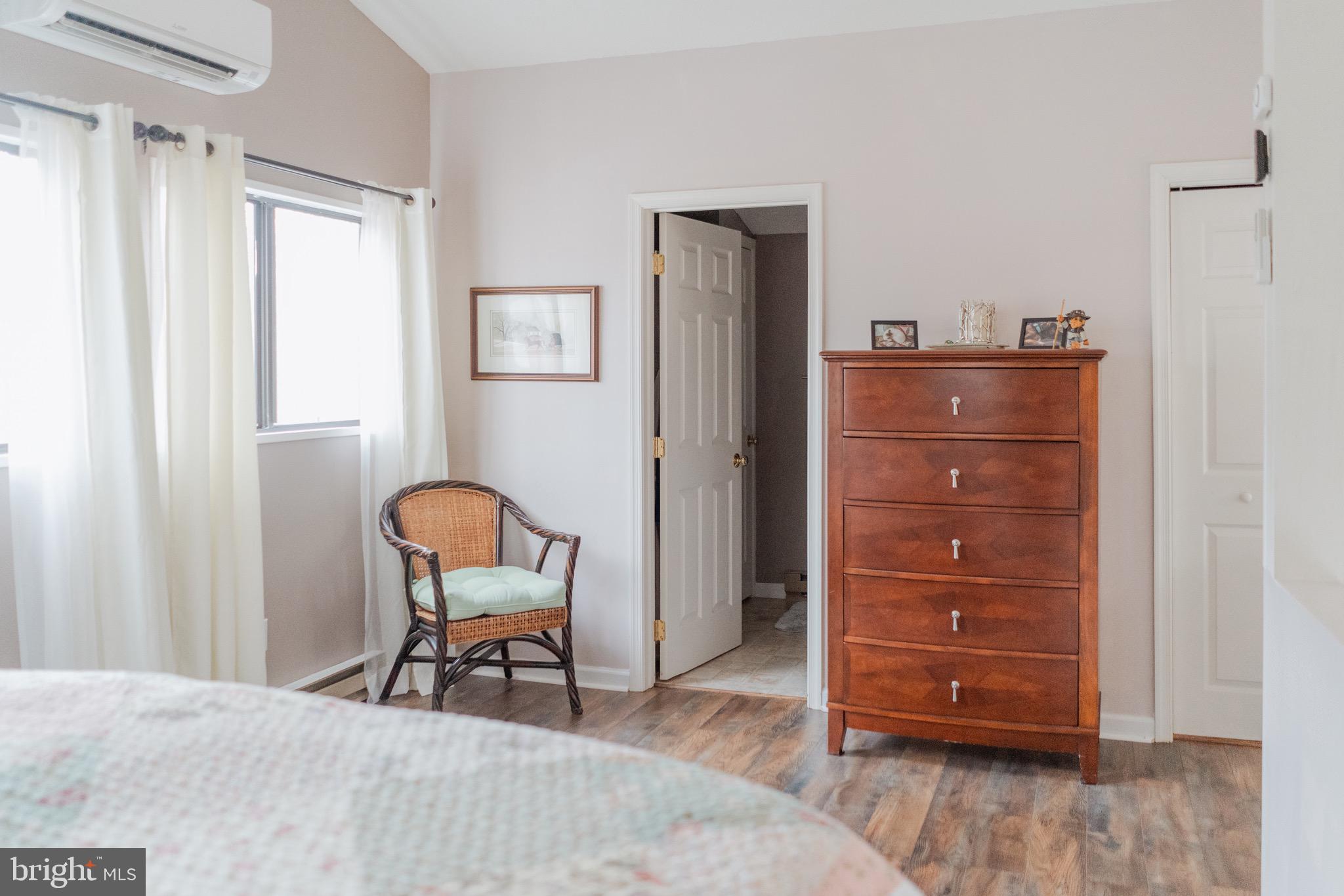 THE WOODS - Residential