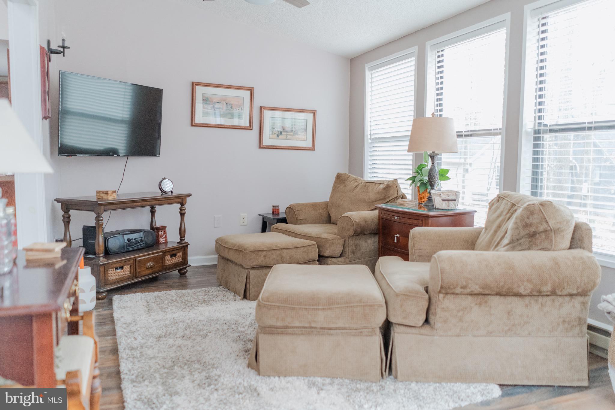 THE WOODS - Residential