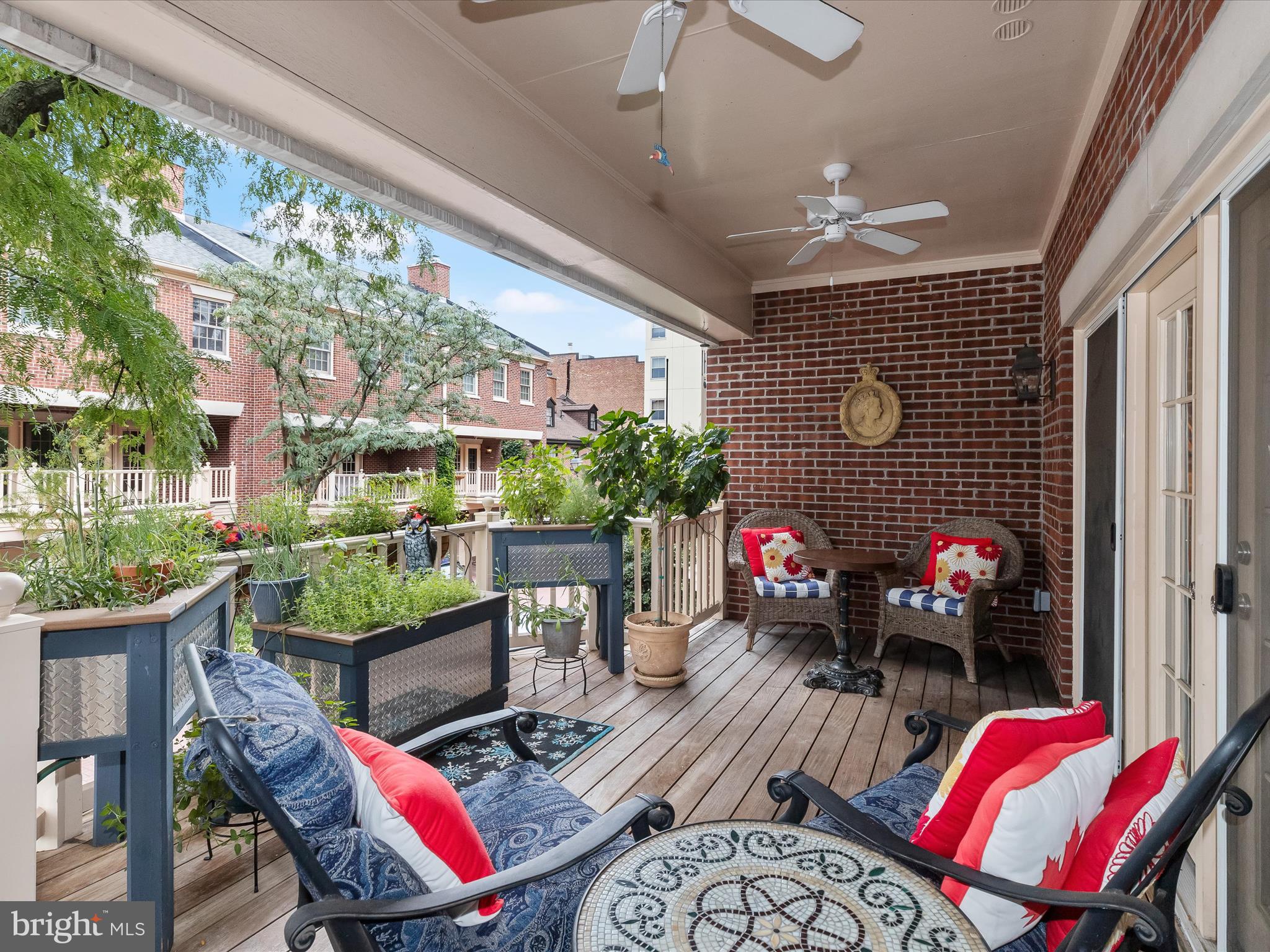 FELLS POINT HISTORIC DISTRICT - Residential