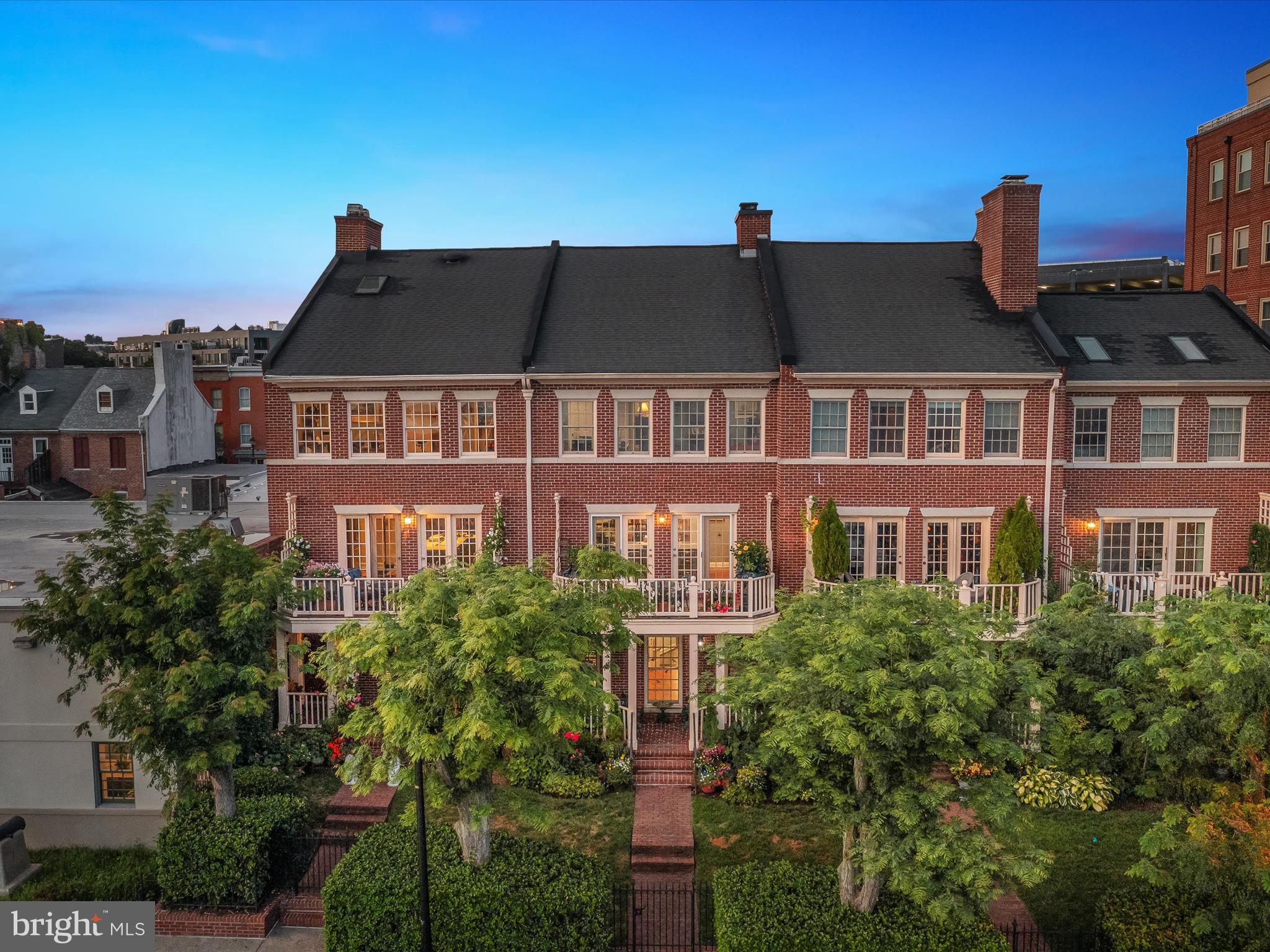 FELLS POINT HISTORIC DISTRICT - Residential