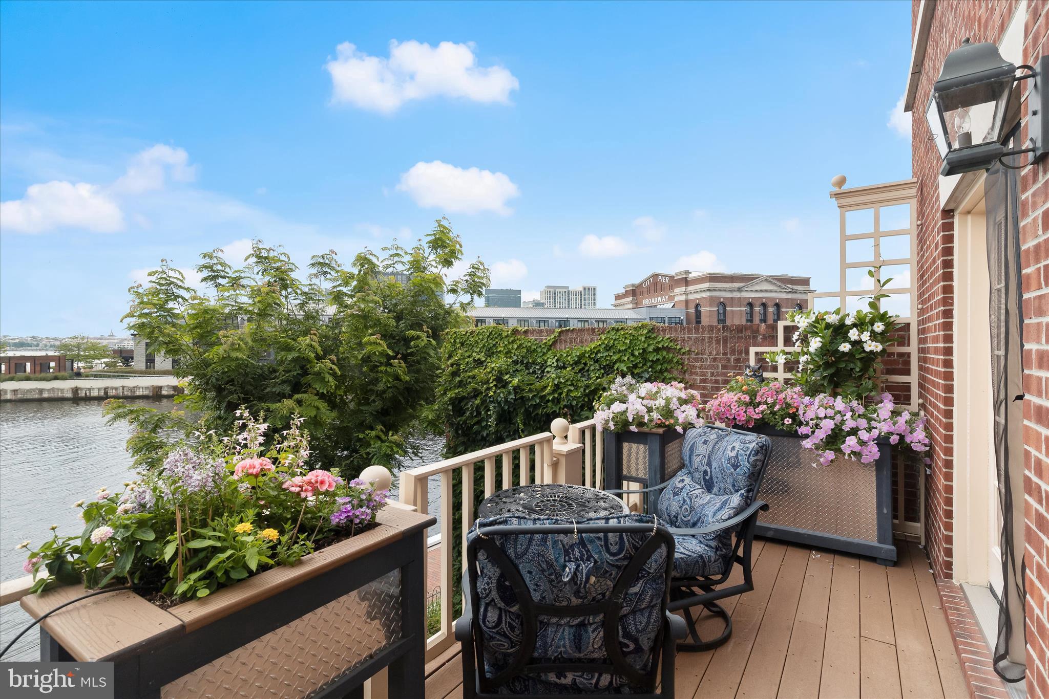 FELLS POINT HISTORIC DISTRICT - Residential