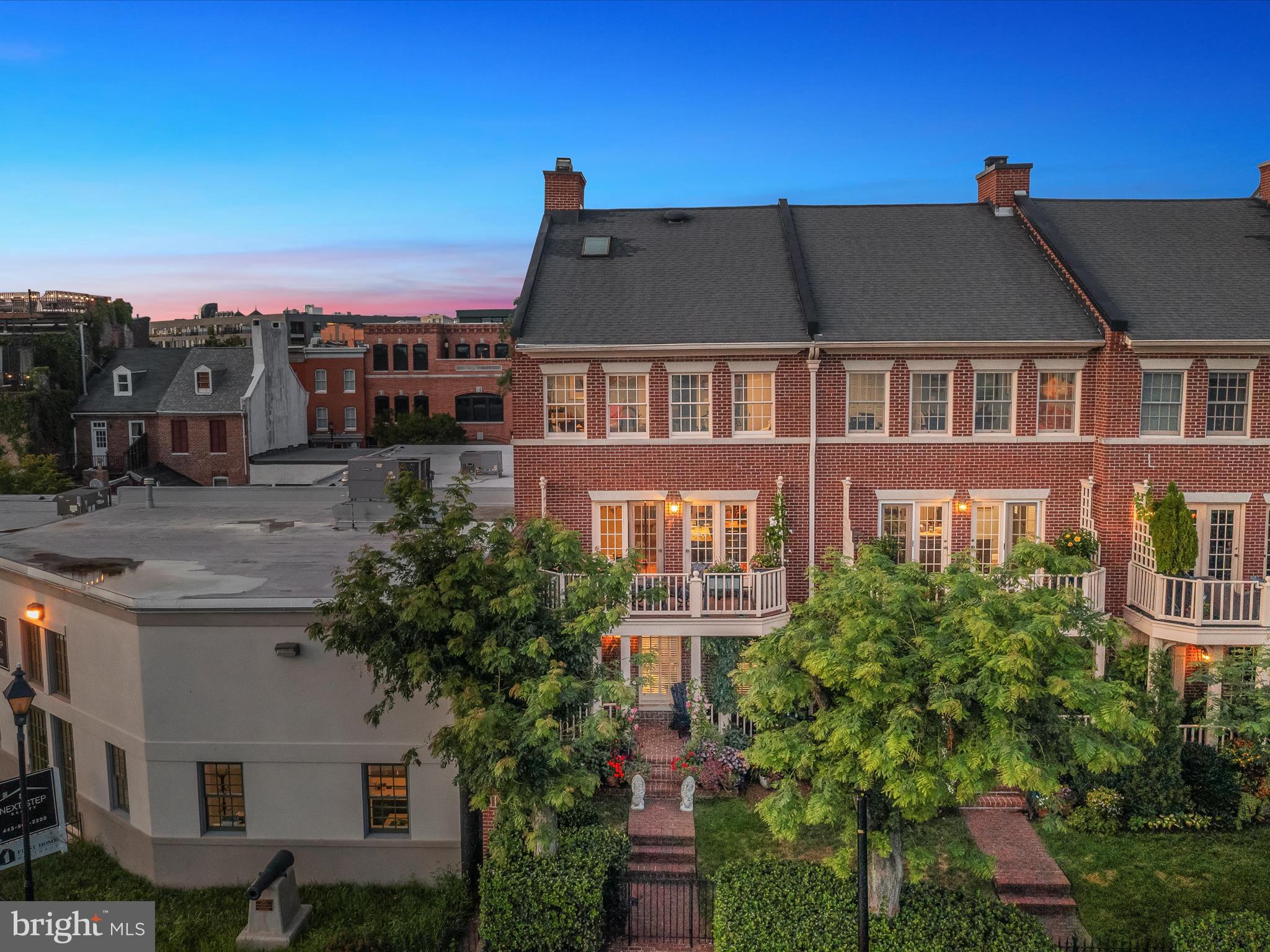 FELLS POINT HISTORIC DISTRICT - Residential