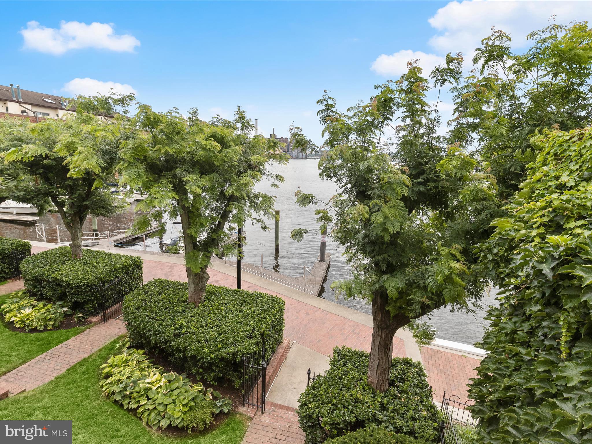 FELLS POINT HISTORIC DISTRICT - Residential