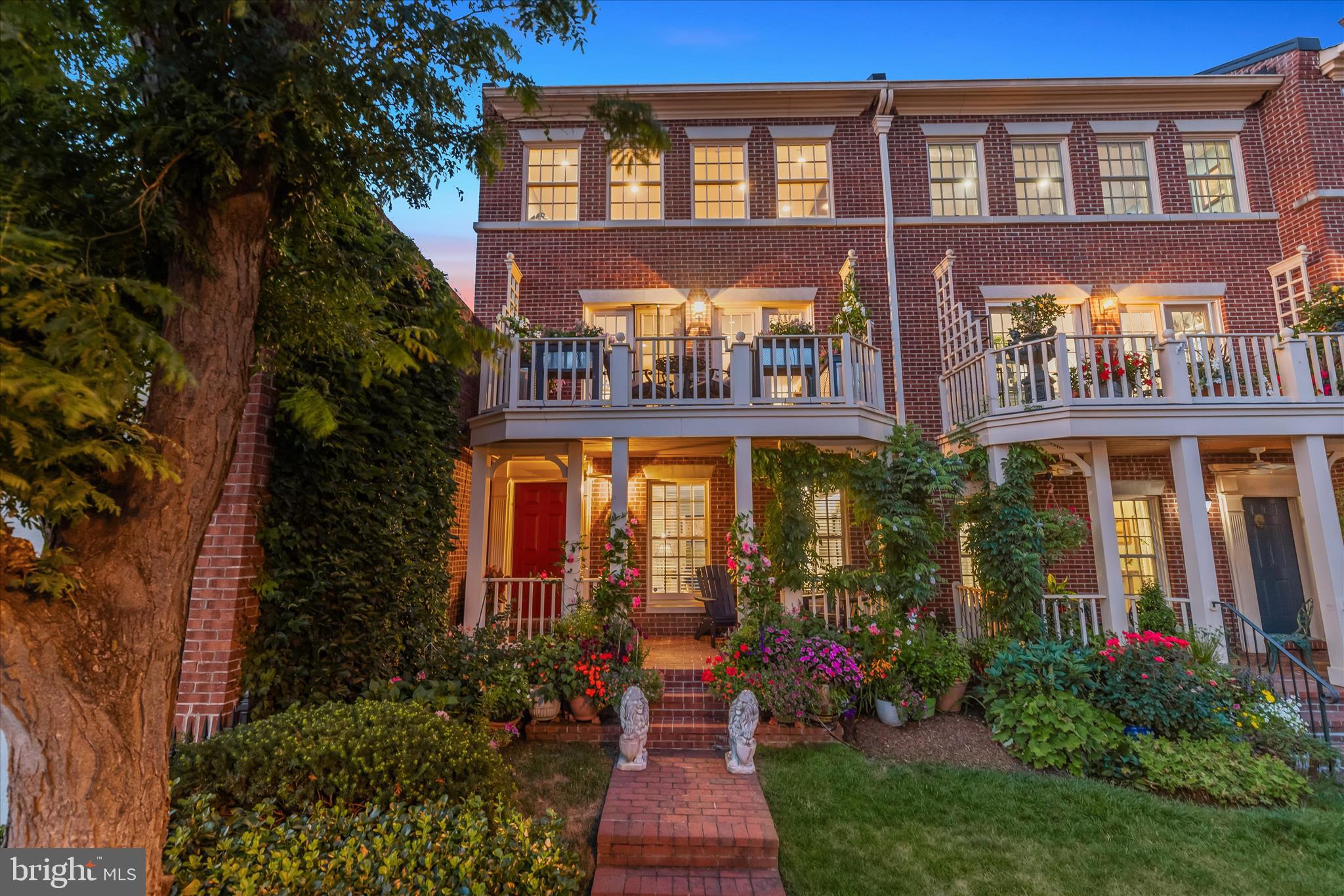 FELLS POINT HISTORIC DISTRICT - Residential