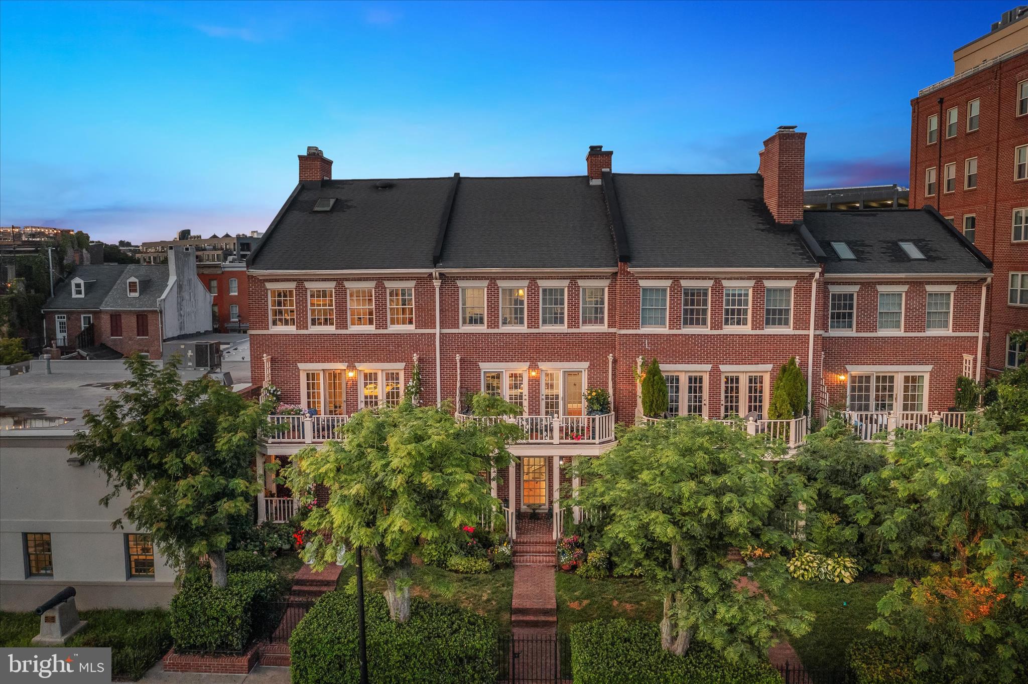 FELLS POINT HISTORIC DISTRICT - Residential