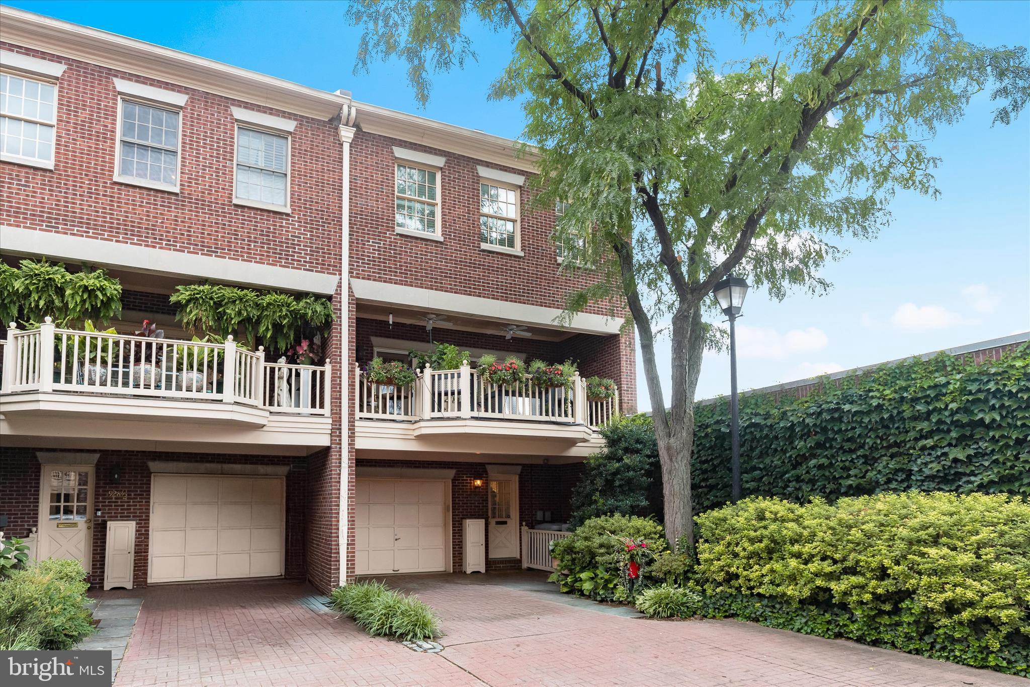 FELLS POINT HISTORIC DISTRICT - Residential