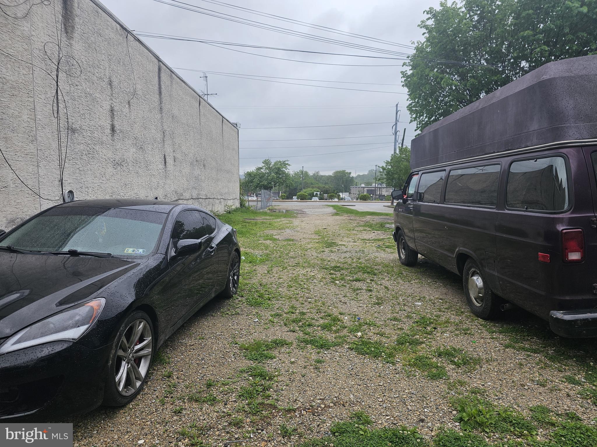 136 W MAIN STREET
