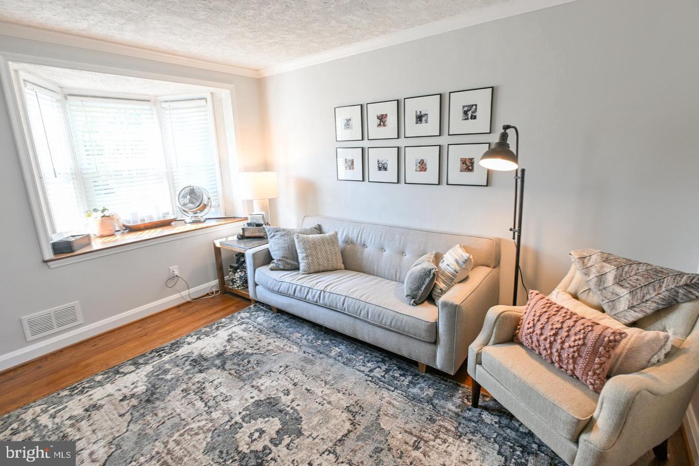 KNETTISHALL - Residential