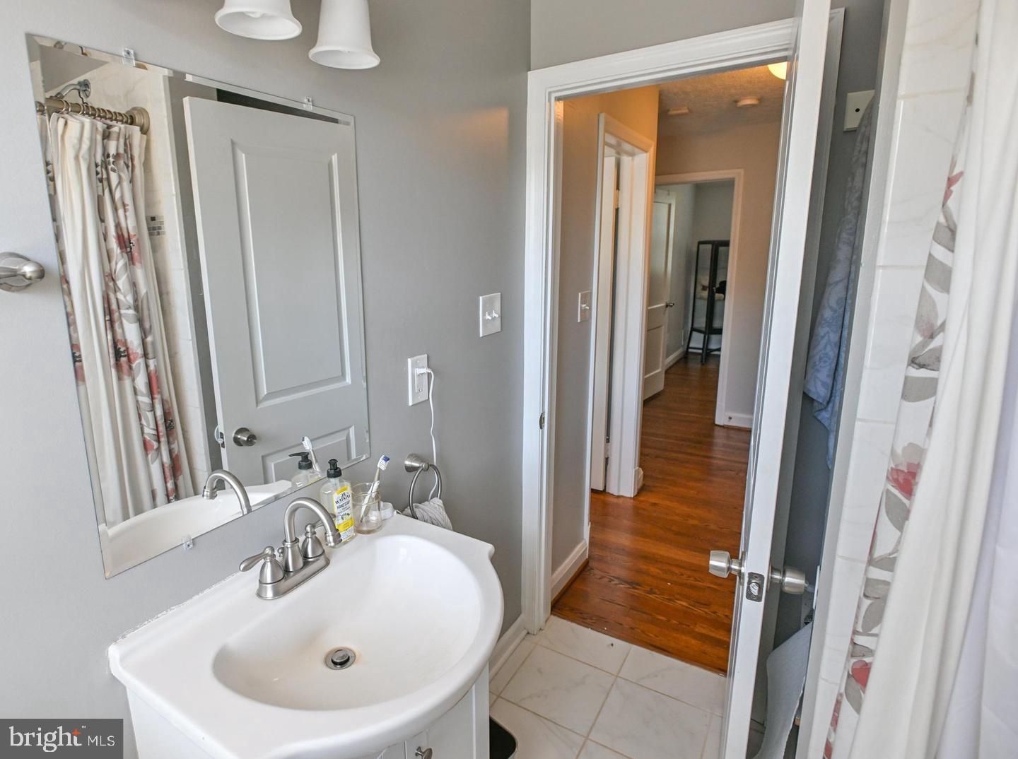 KNETTISHALL - Residential