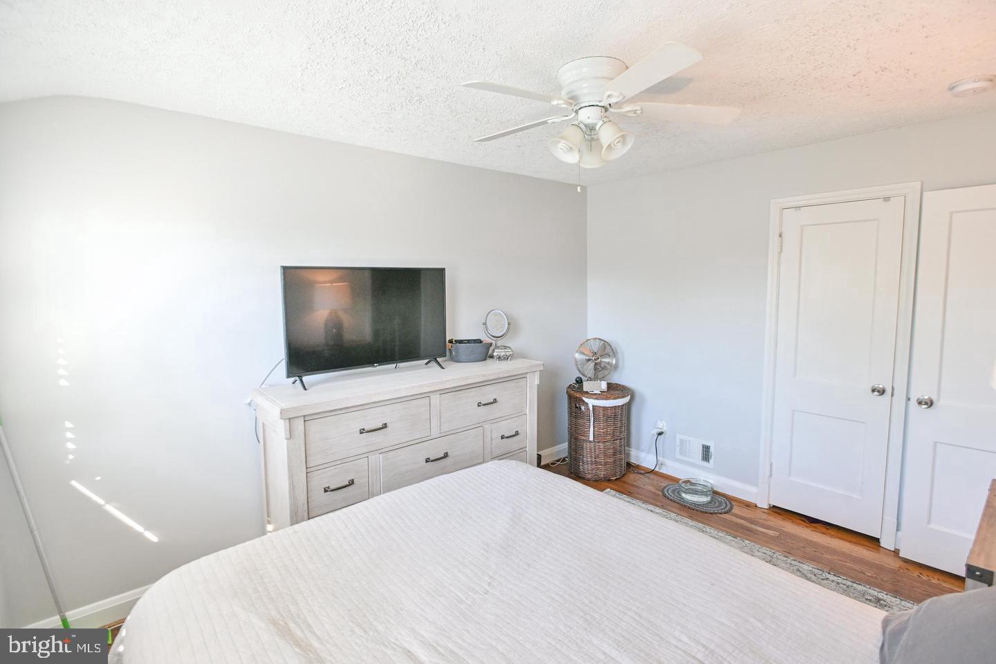 KNETTISHALL - Residential