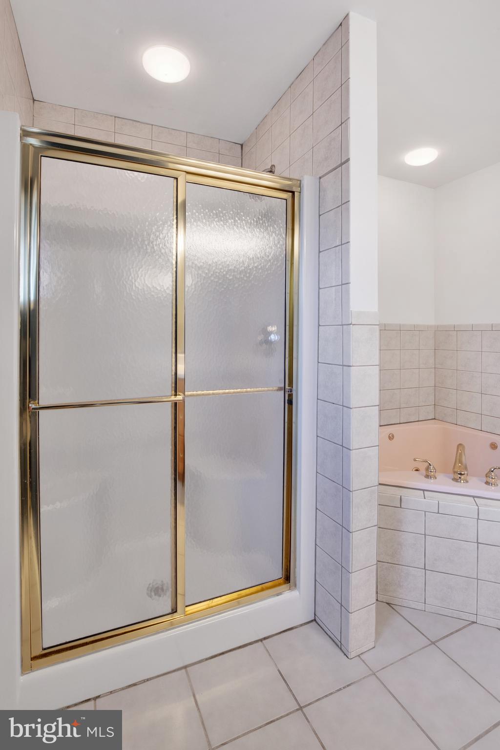 BOX HILL NORTH - Residential