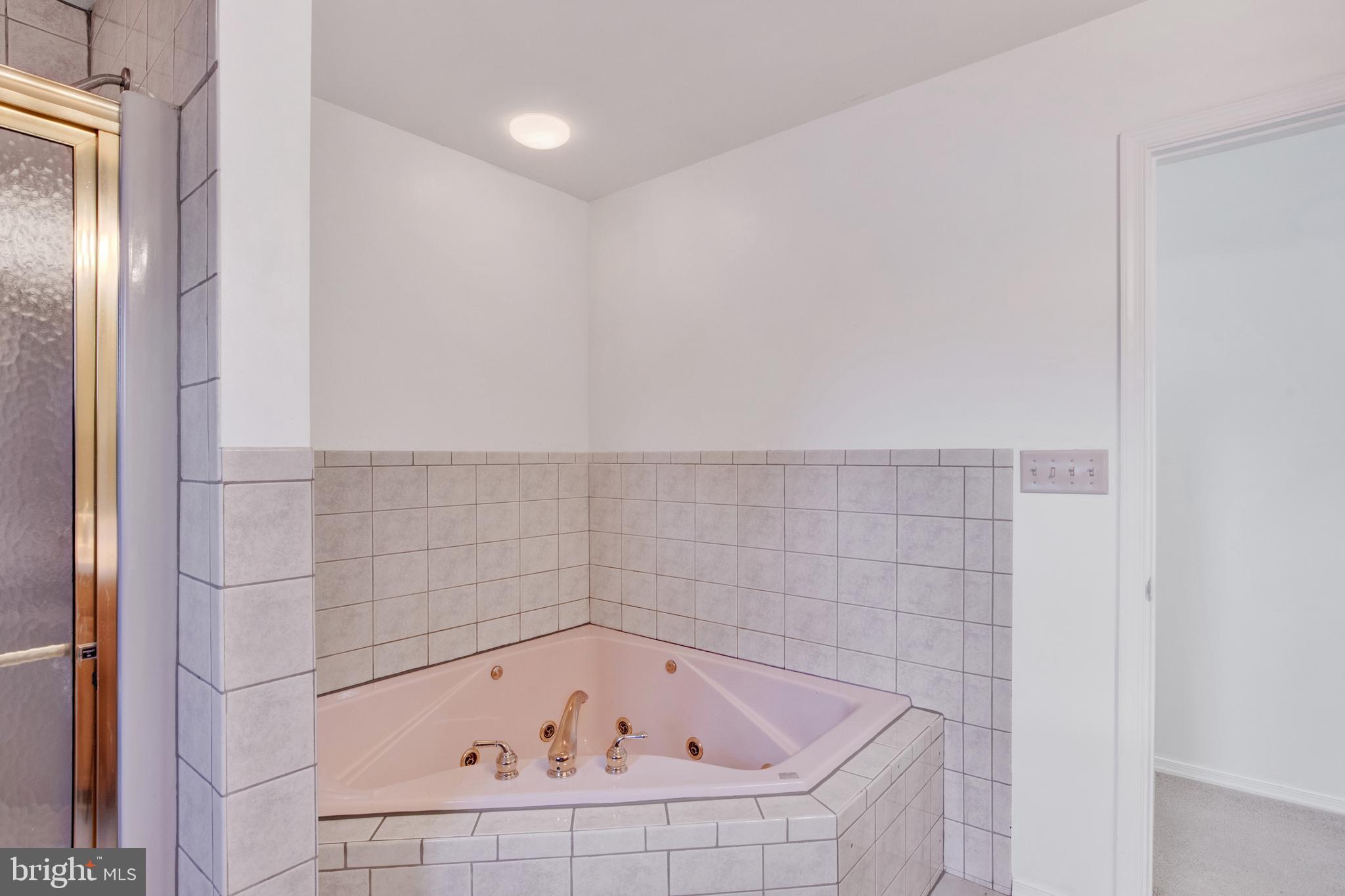 BOX HILL NORTH - Residential