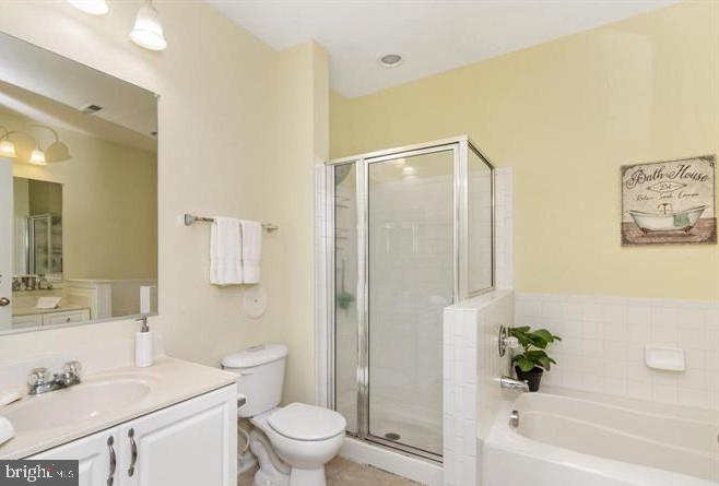 HIGH VIEW AT HUNT VALLEY - Residential