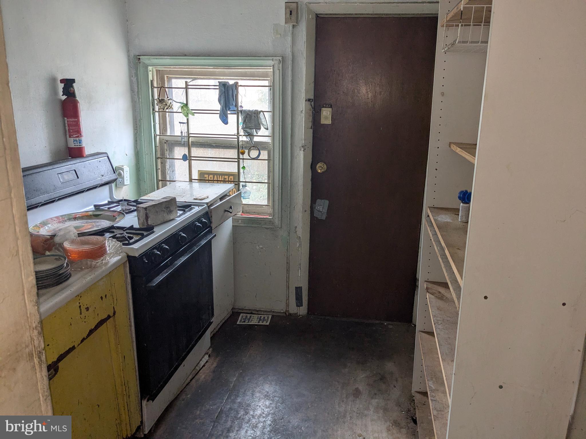 PHILADELPHIA (WEST) - Residential