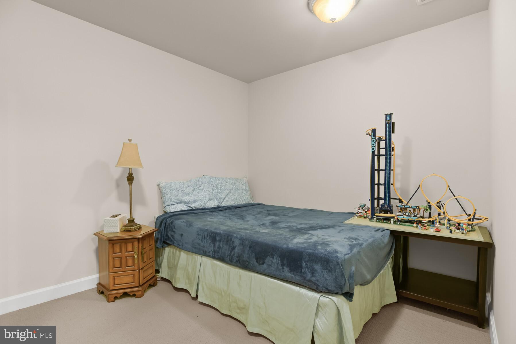 OAKLANDS-PLAT 1> - Residential