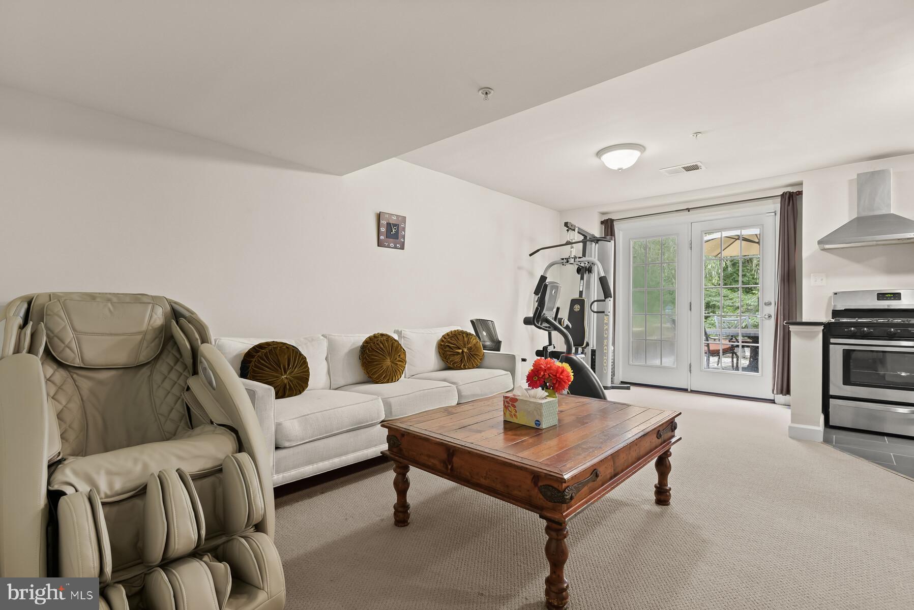 OAKLANDS-PLAT 1> - Residential