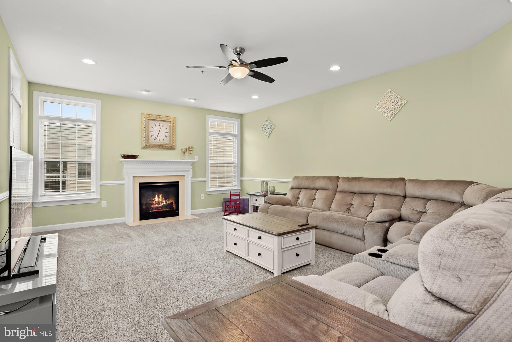 OAKLANDS-PLAT 1> - Residential