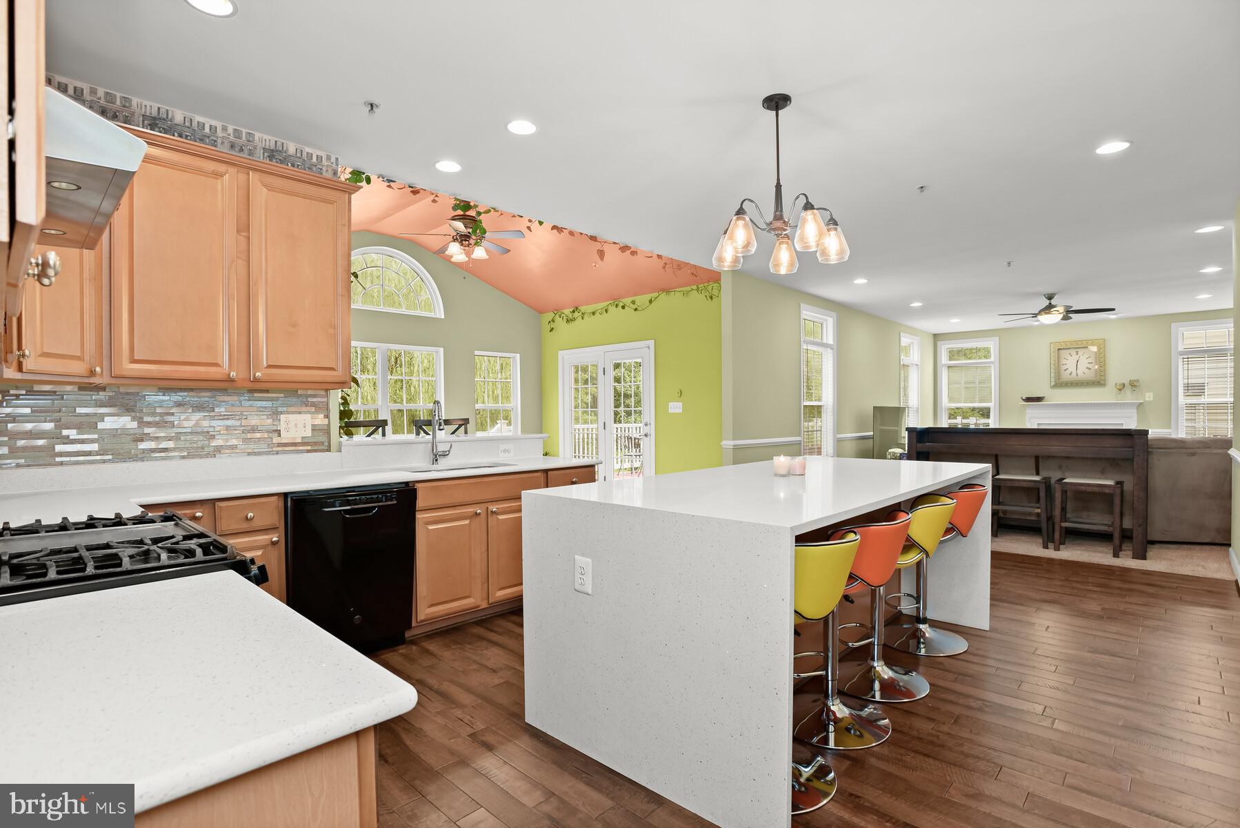 OAKLANDS-PLAT 1> - Residential