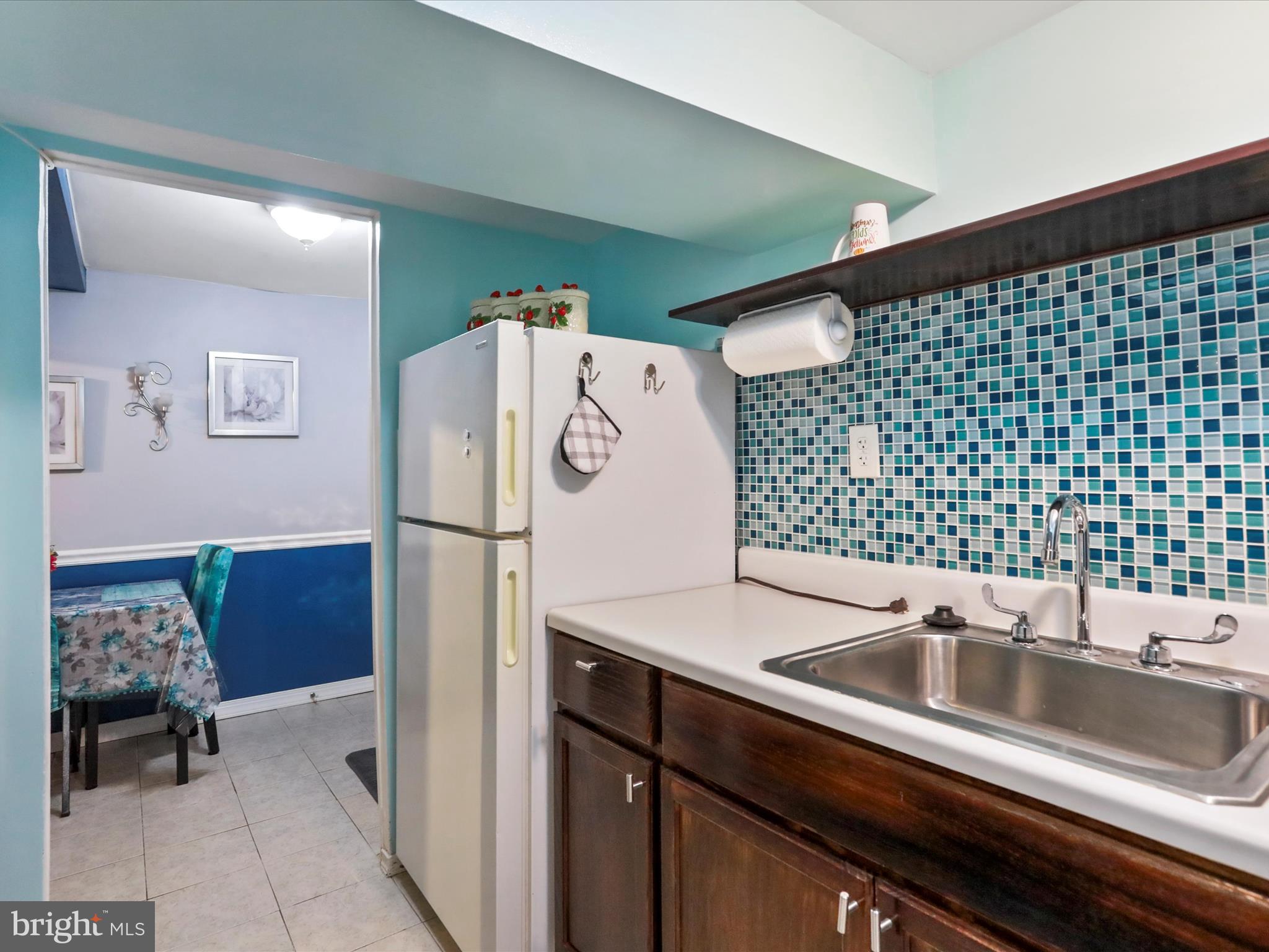 NEWPORT ESTATES - Residential