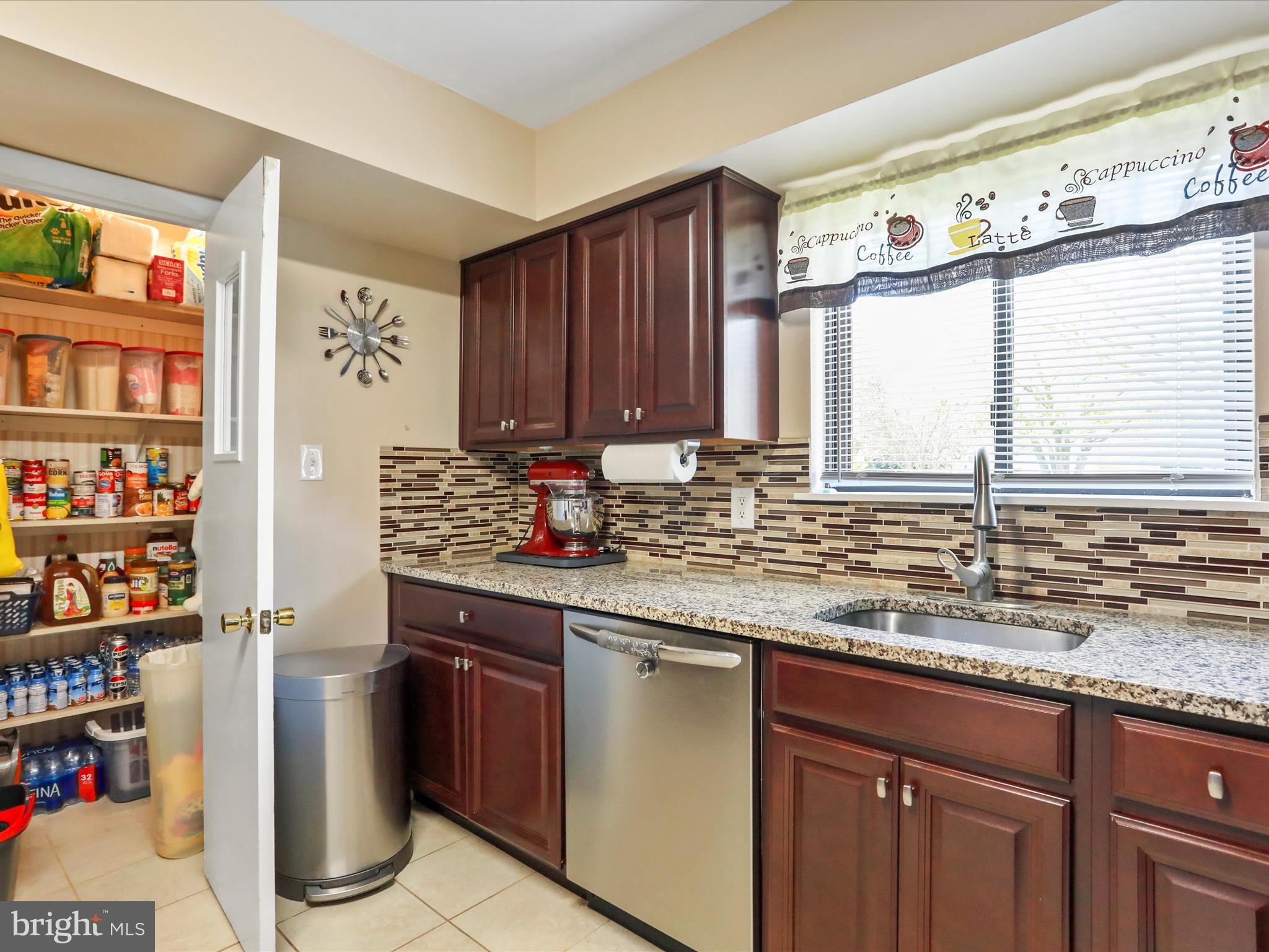 NEWPORT ESTATES - Residential