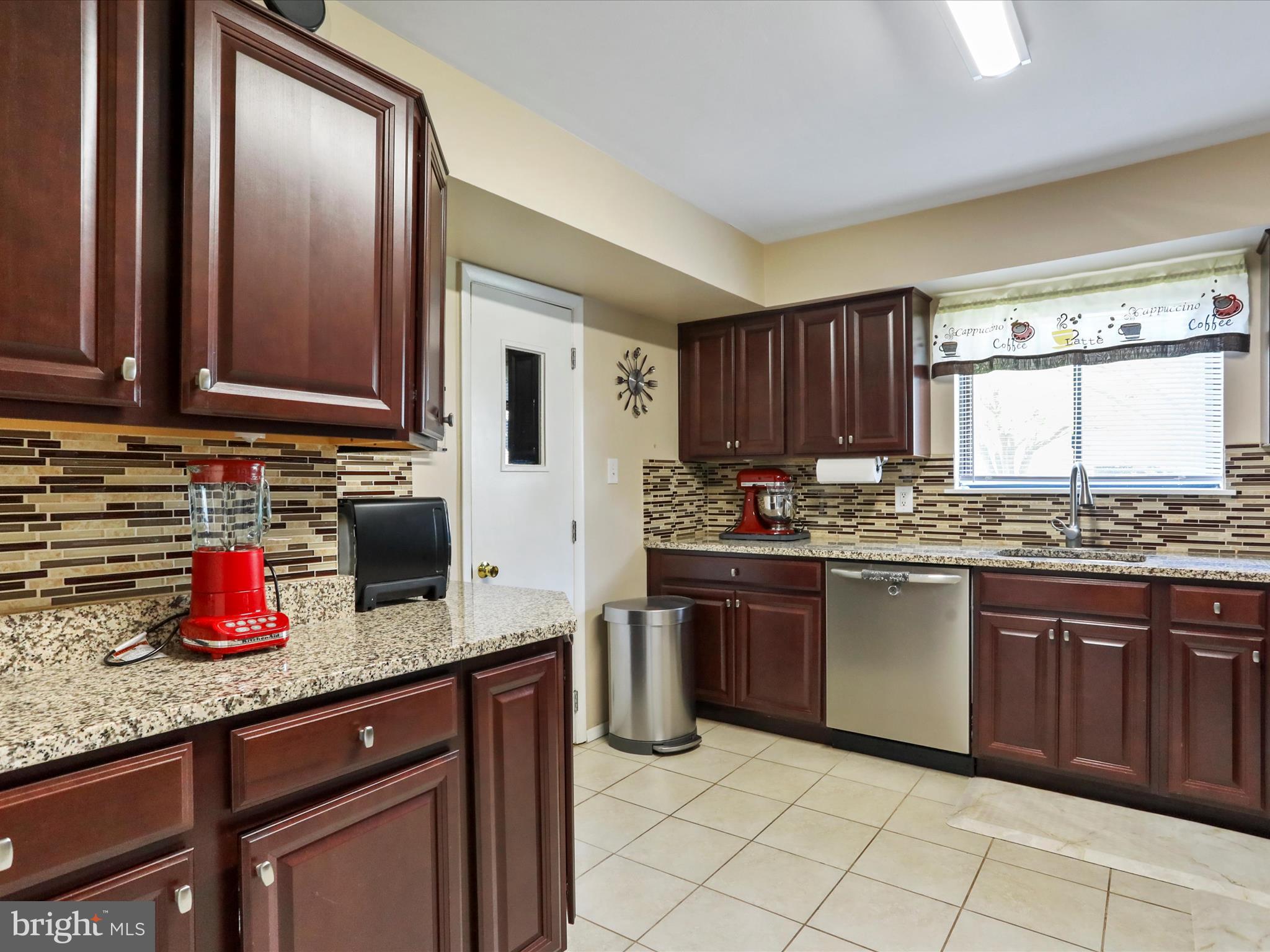 NEWPORT ESTATES - Residential