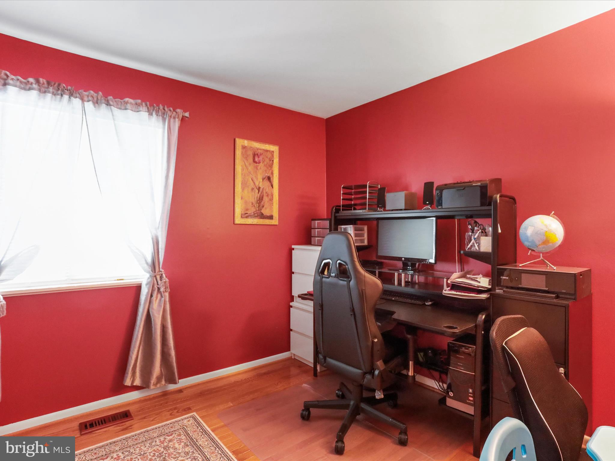 NEWPORT ESTATES - Residential