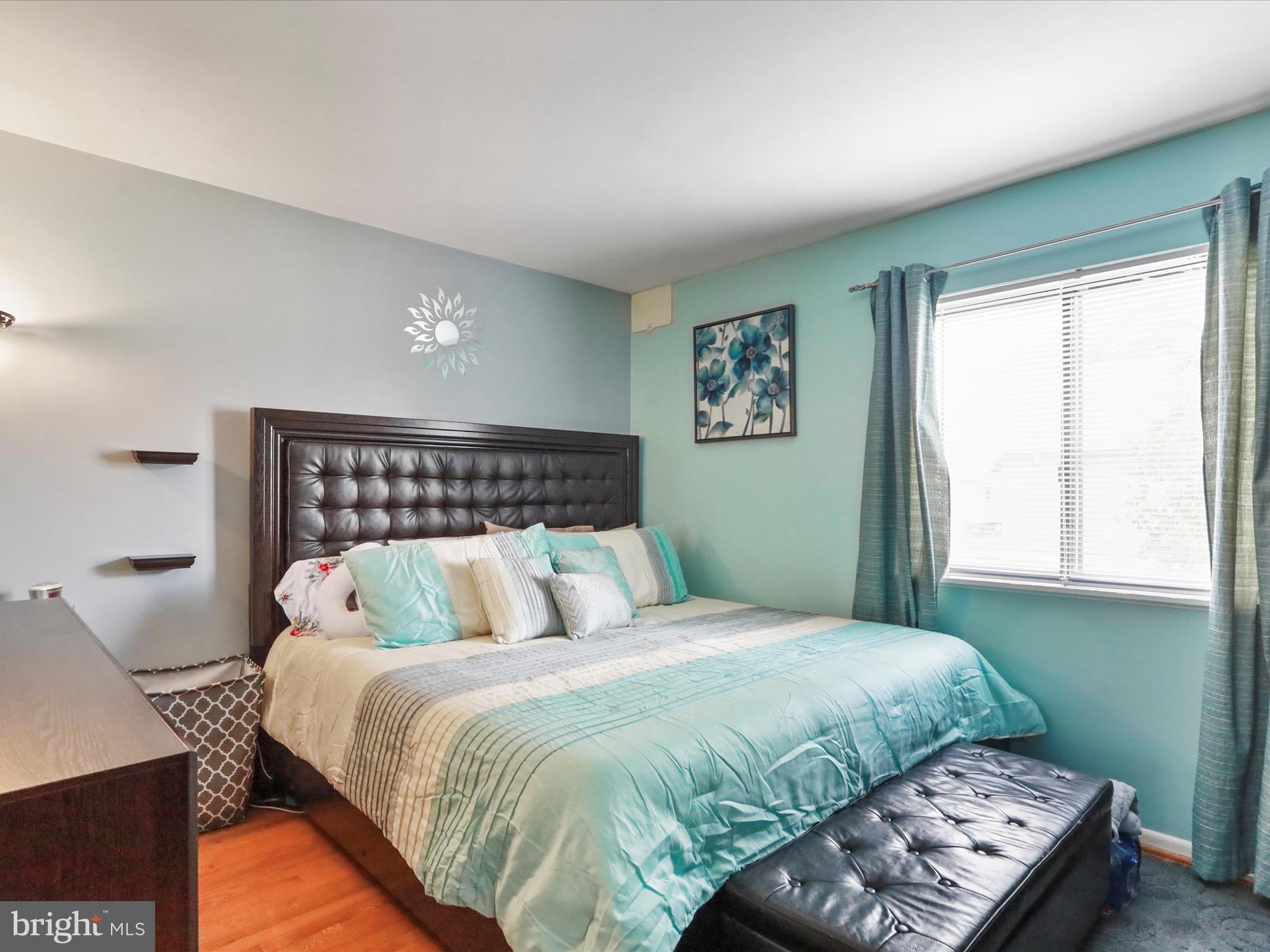 NEWPORT ESTATES - Residential