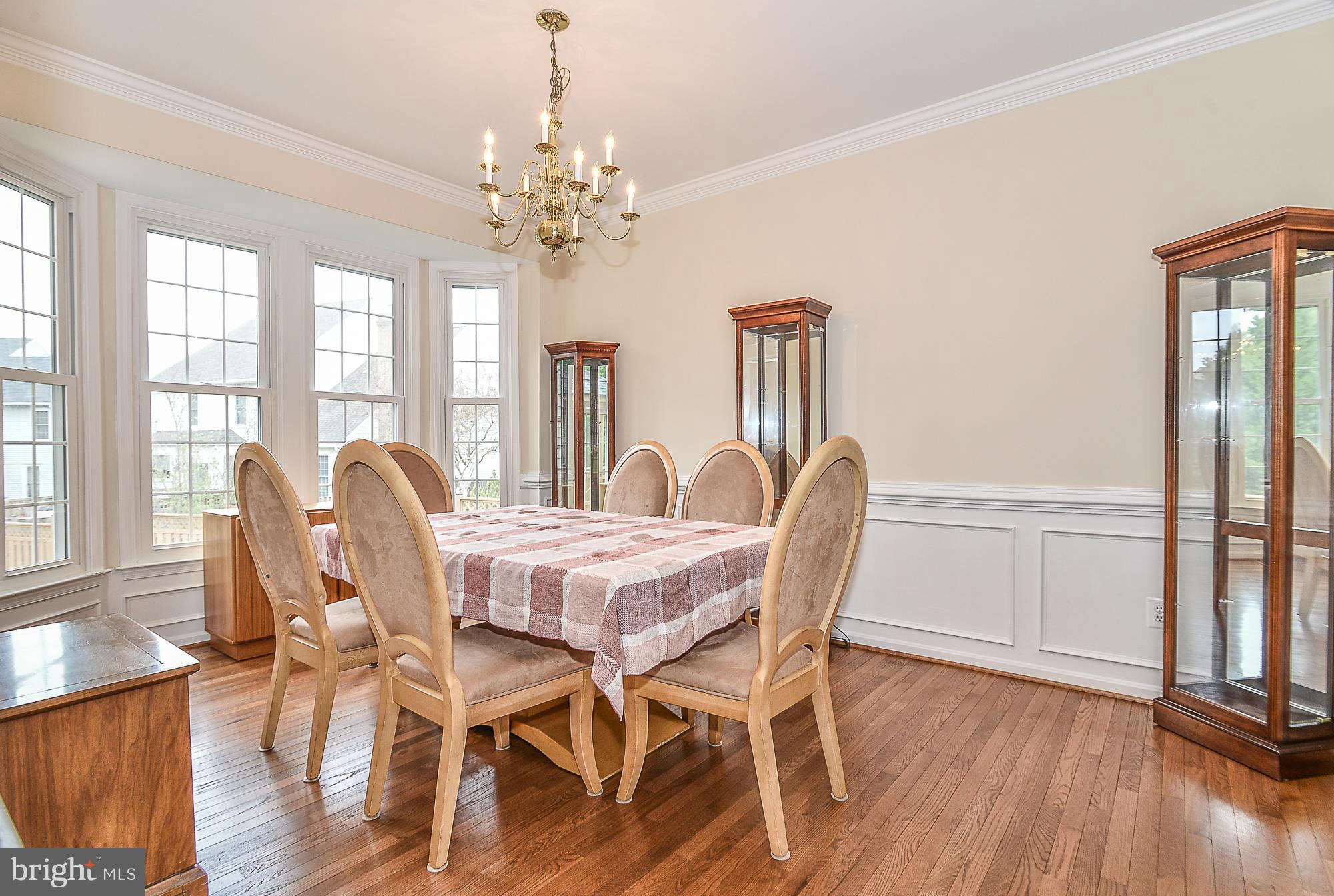 CRESTMONT - Residential