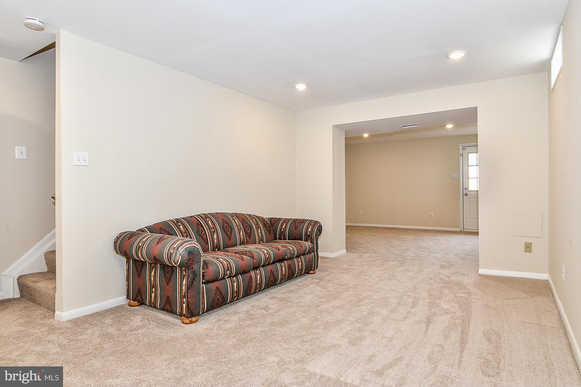 CRESTMONT - Residential