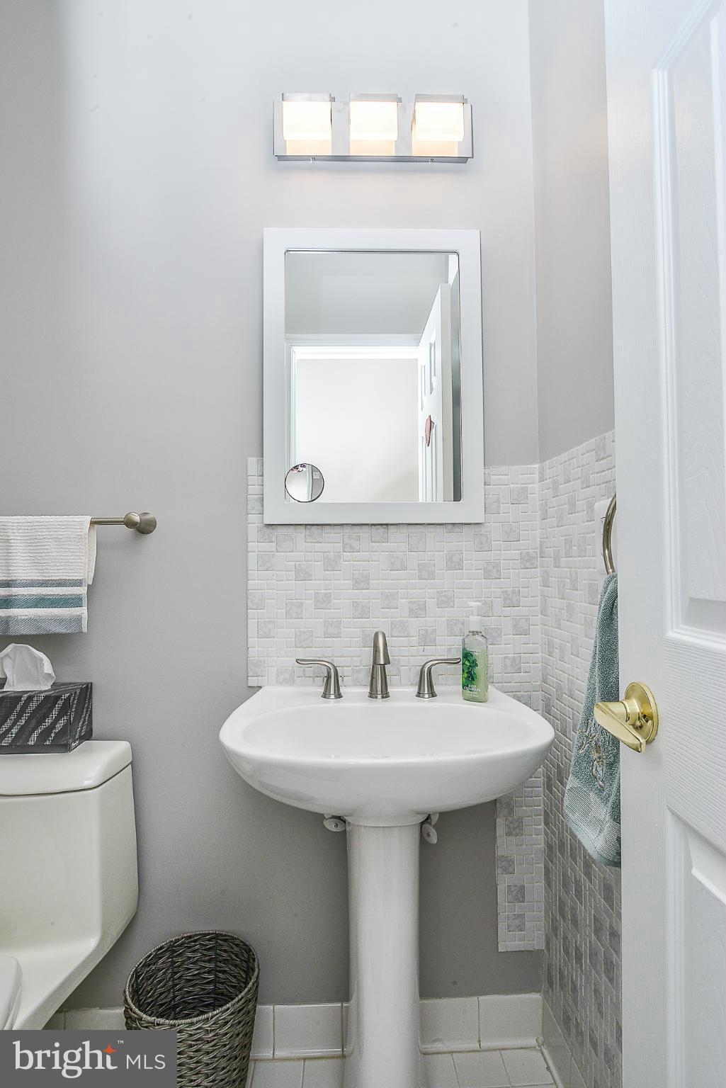 CRESTMONT - Residential