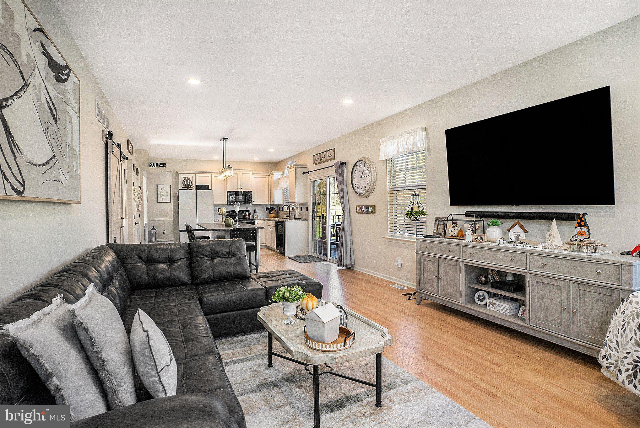 RAVENS CLAW - Residential