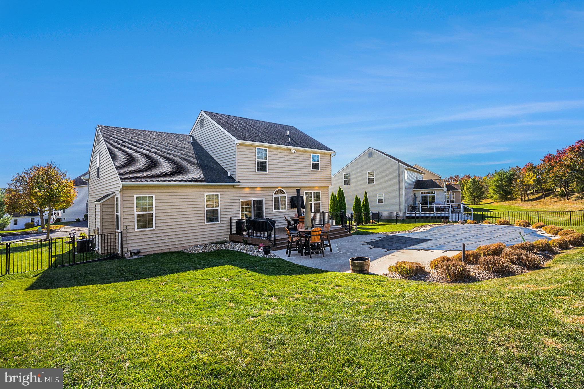 RAVENS CLAW - Residential