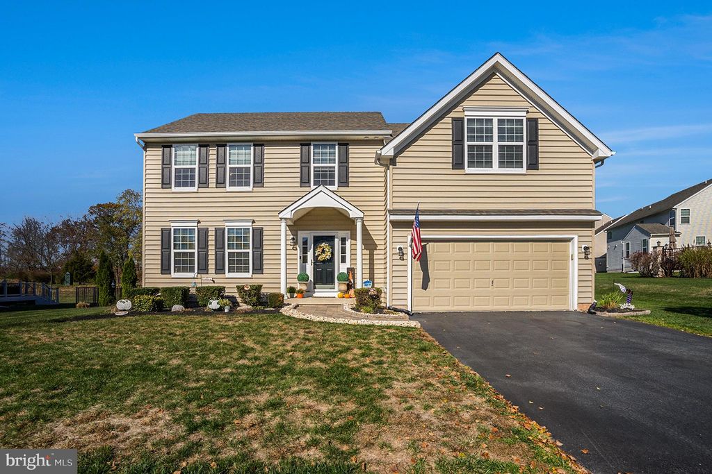 Photo of 20 Bunker Way, POTTSTOWN, PA 19464 (MLS # PAMC2159836)