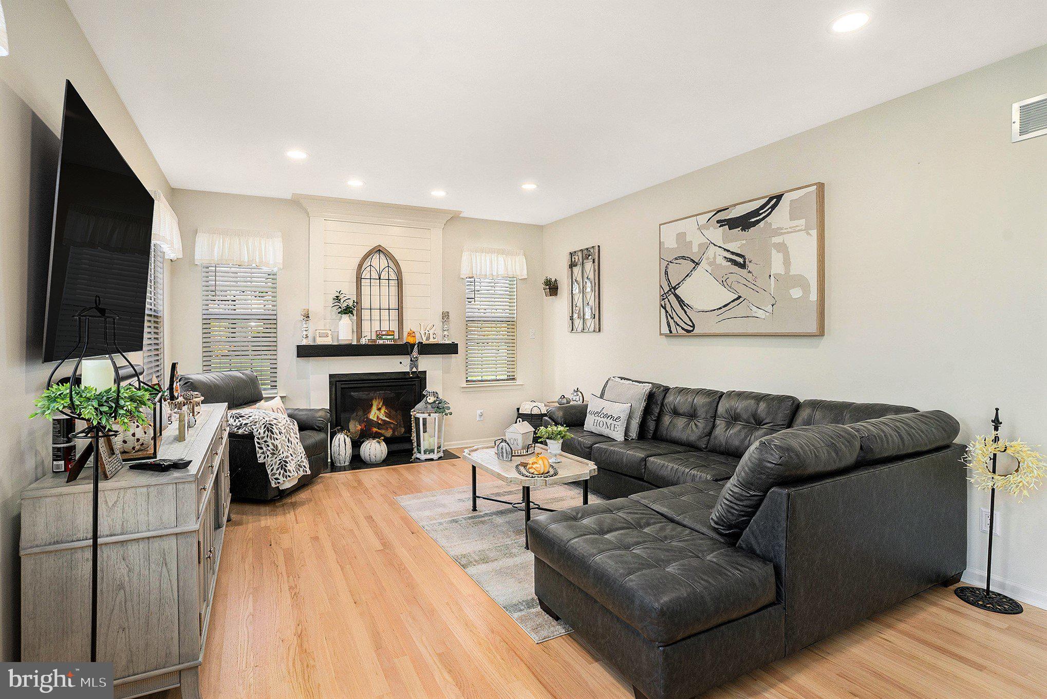 RAVENS CLAW - Residential