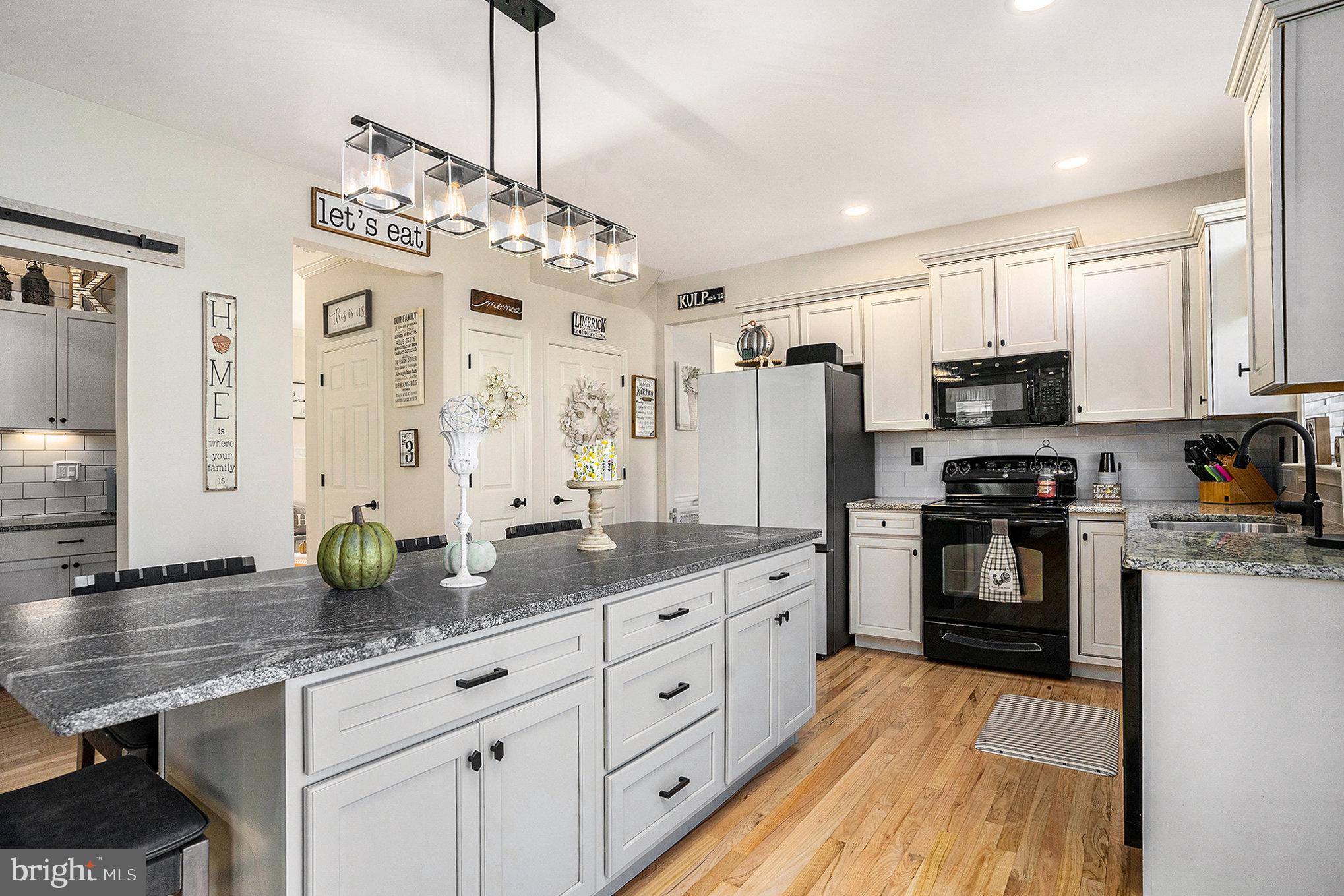 RAVENS CLAW - Residential