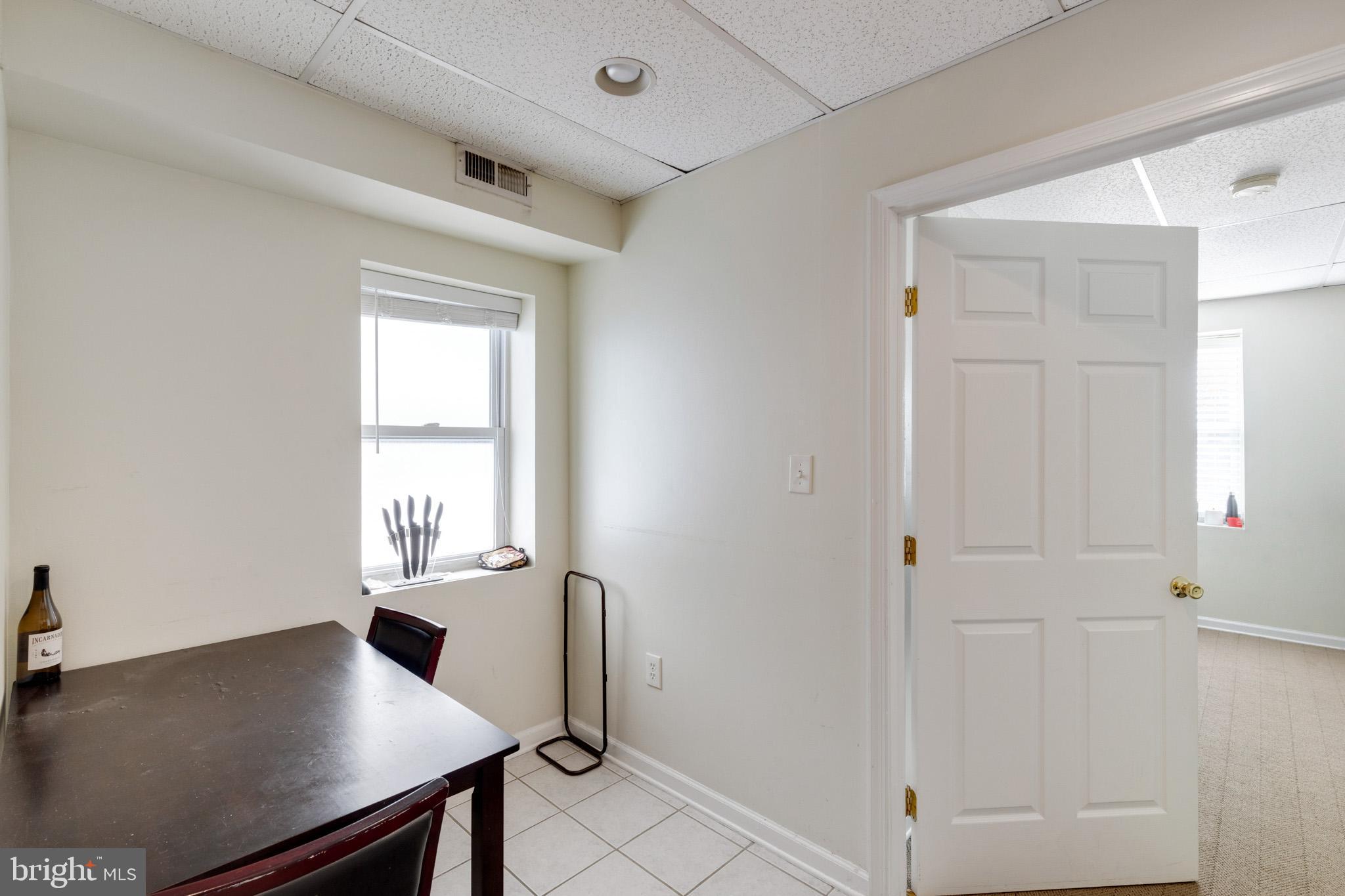 CENTER CITY - Residential Lease