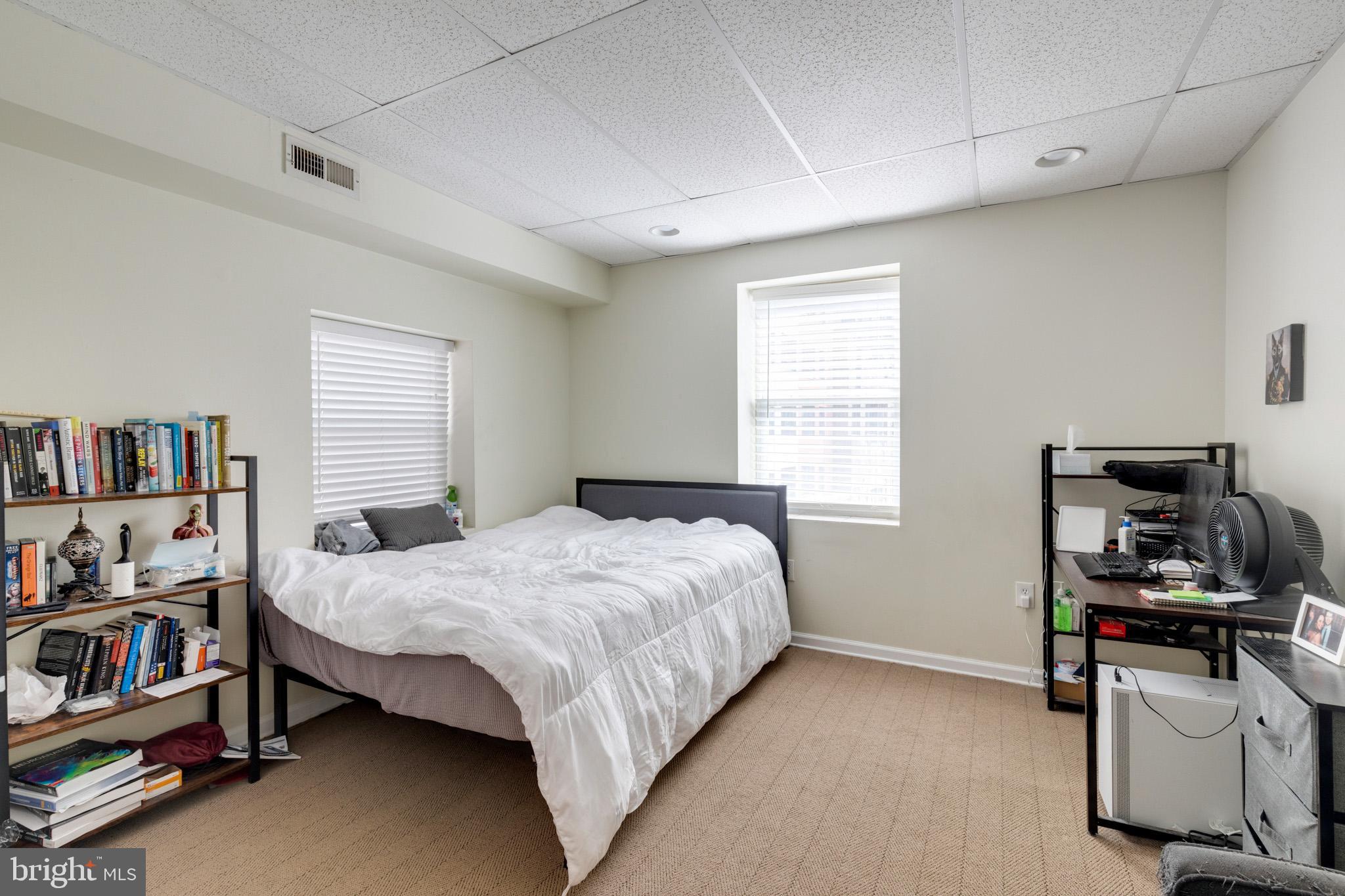 CENTER CITY - Residential Lease