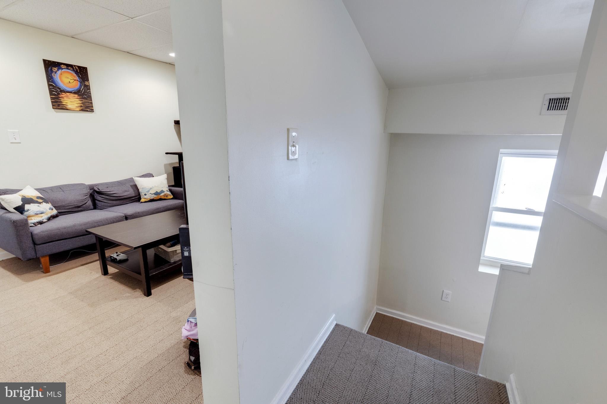 CENTER CITY - Residential Lease