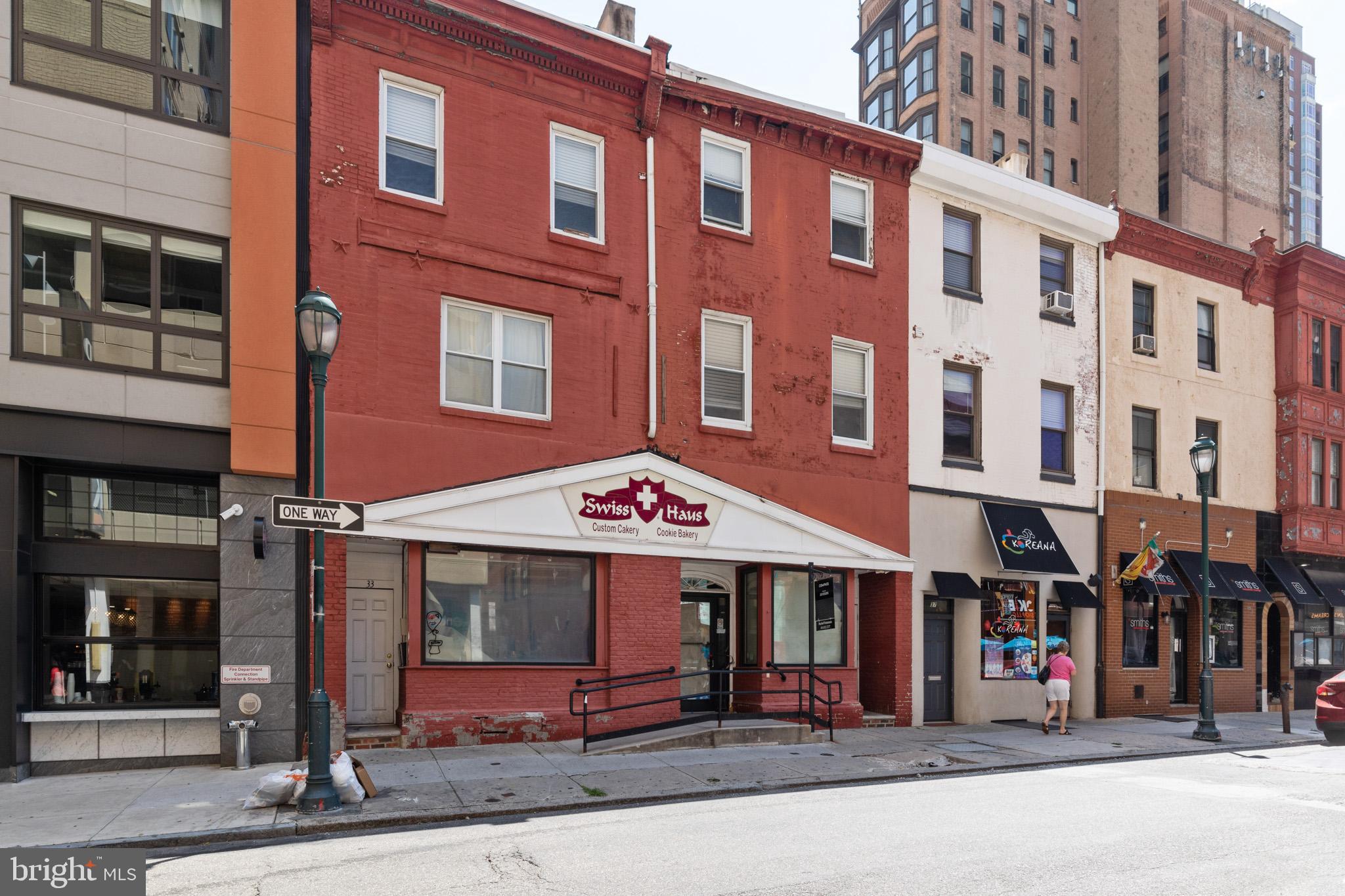 CENTER CITY - Residential Lease