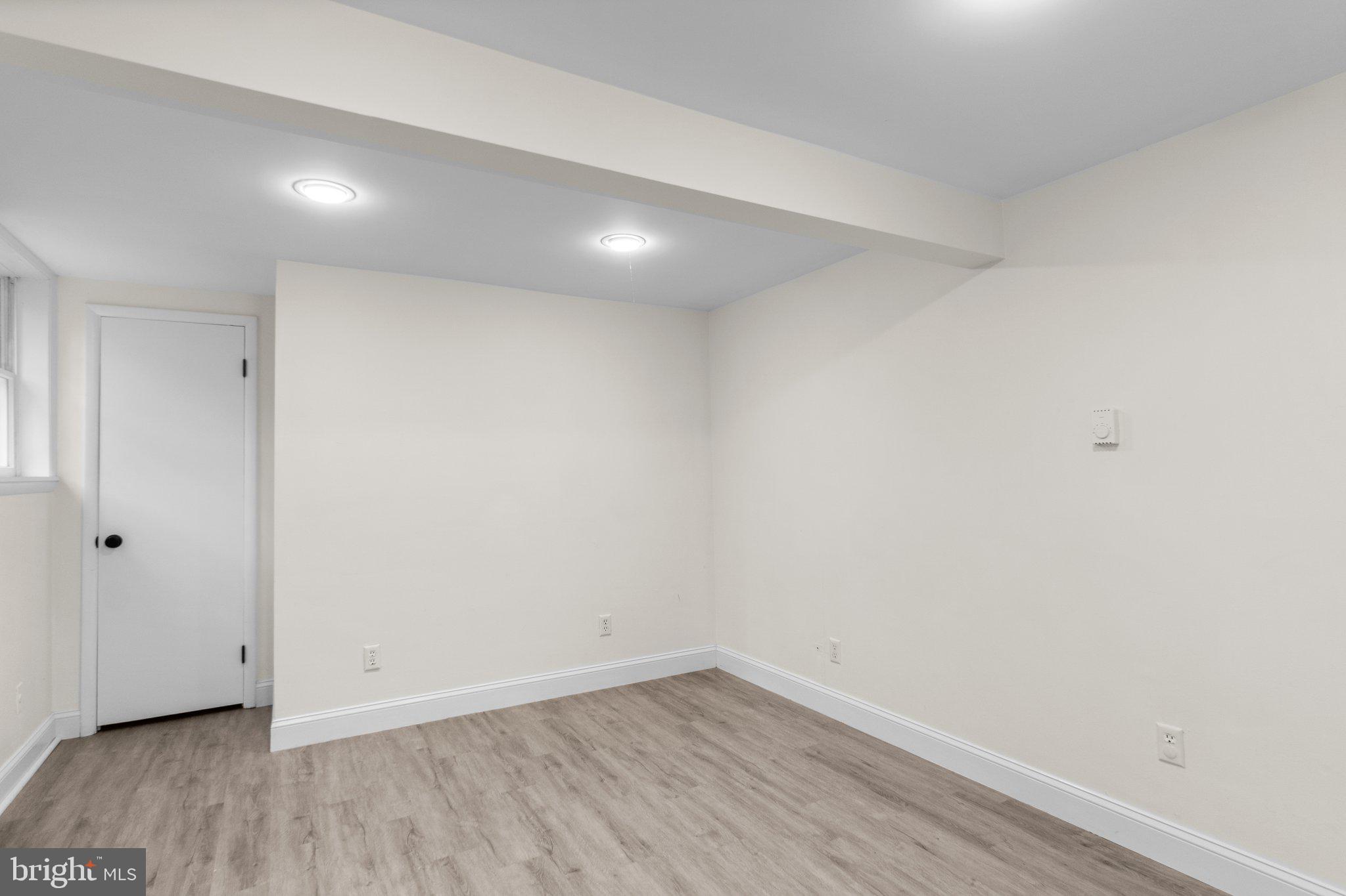 RESERVOIR RIDGE - Residential