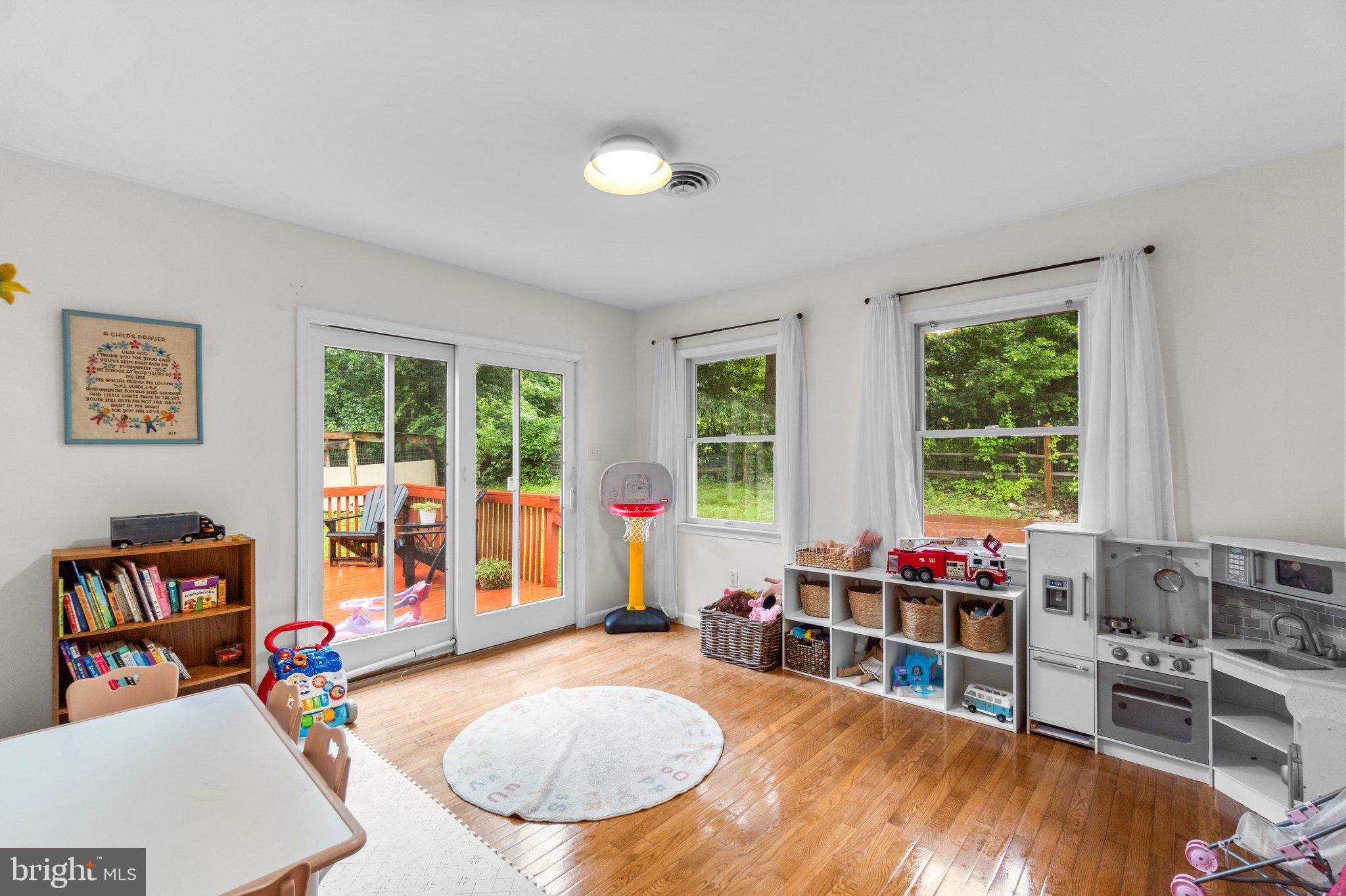 RESERVOIR RIDGE - Residential