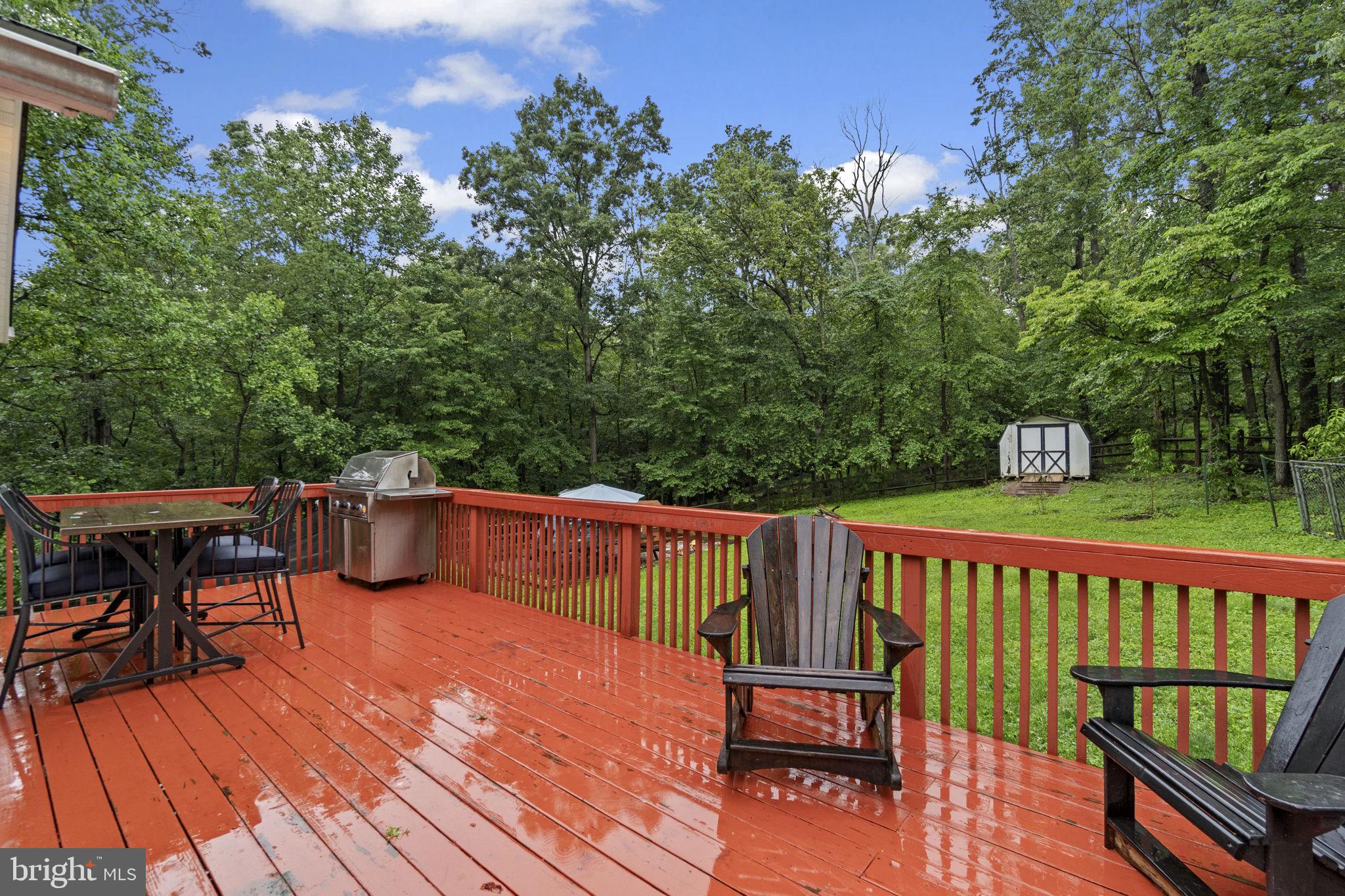 RESERVOIR RIDGE - Residential