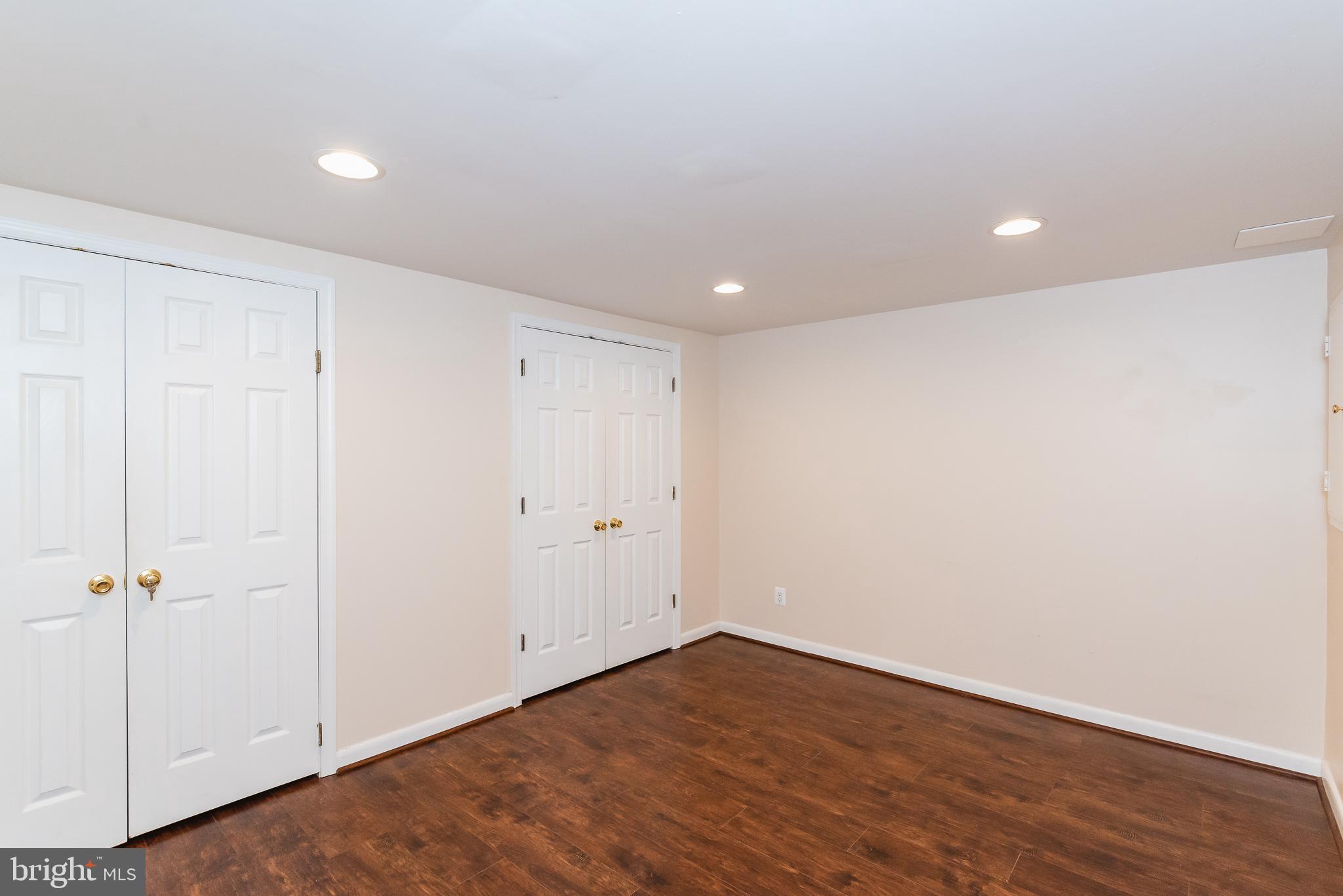 FOXBOROUGH FARMS - Residential