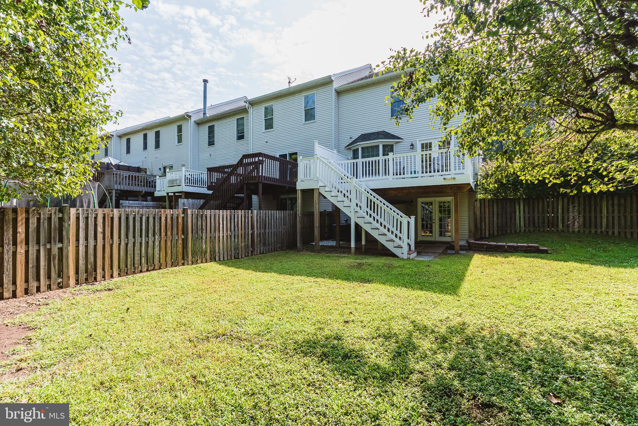 FOXBOROUGH FARMS - Residential