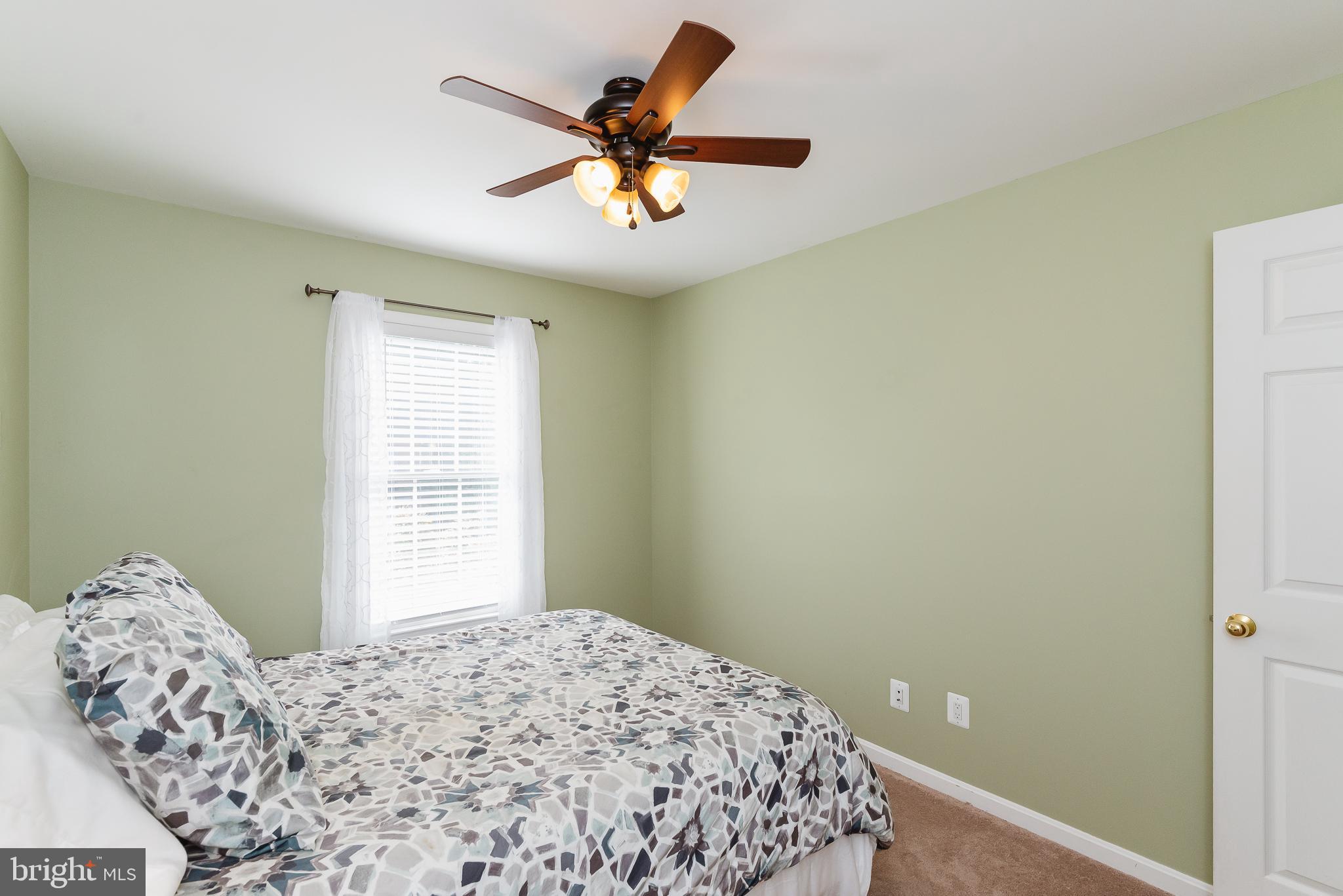 FOXBOROUGH FARMS - Residential